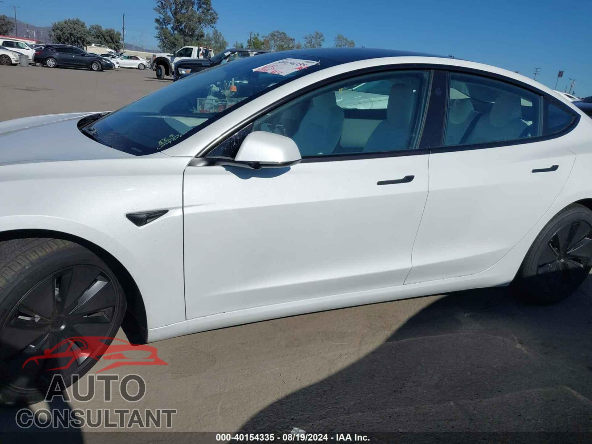 TESLA MODEL 3 2024 - 5YJ3E1EB6RF792734
