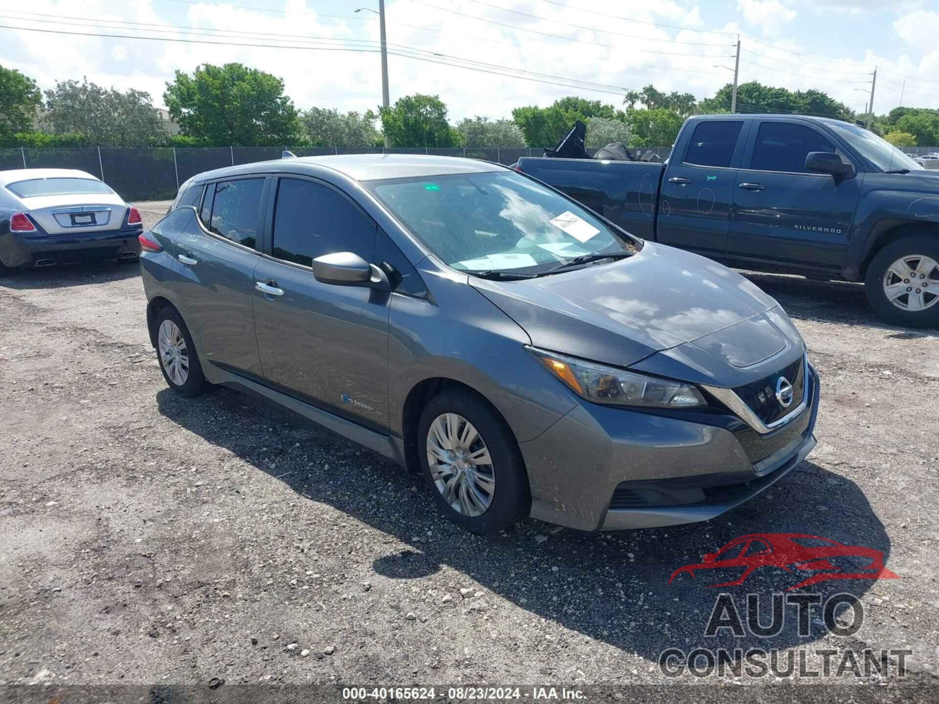 NISSAN LEAF 2018 - 1N4AZ1CP6JC302004