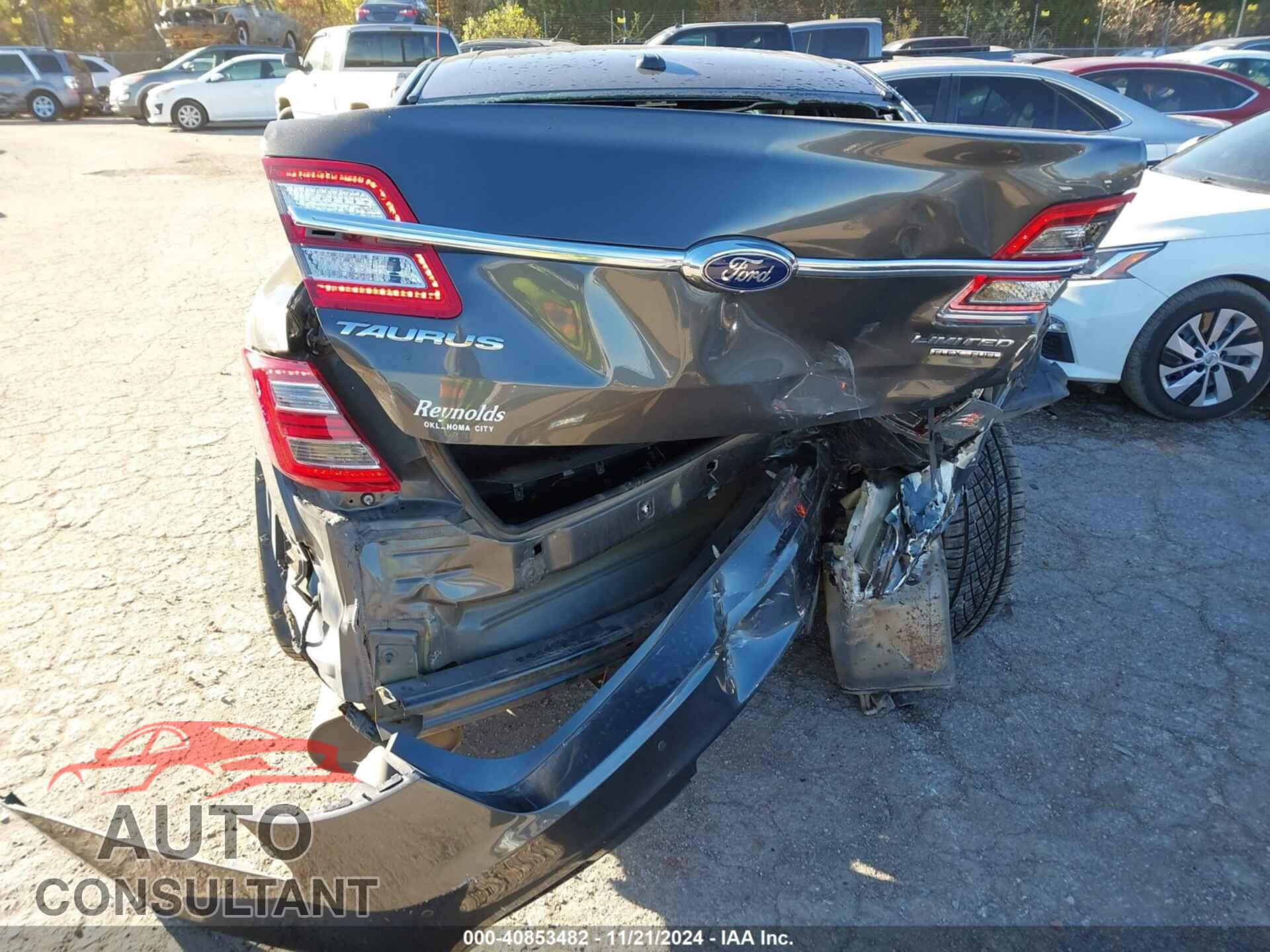 FORD TAURUS 2017 - 1FAHP2F86HG110695