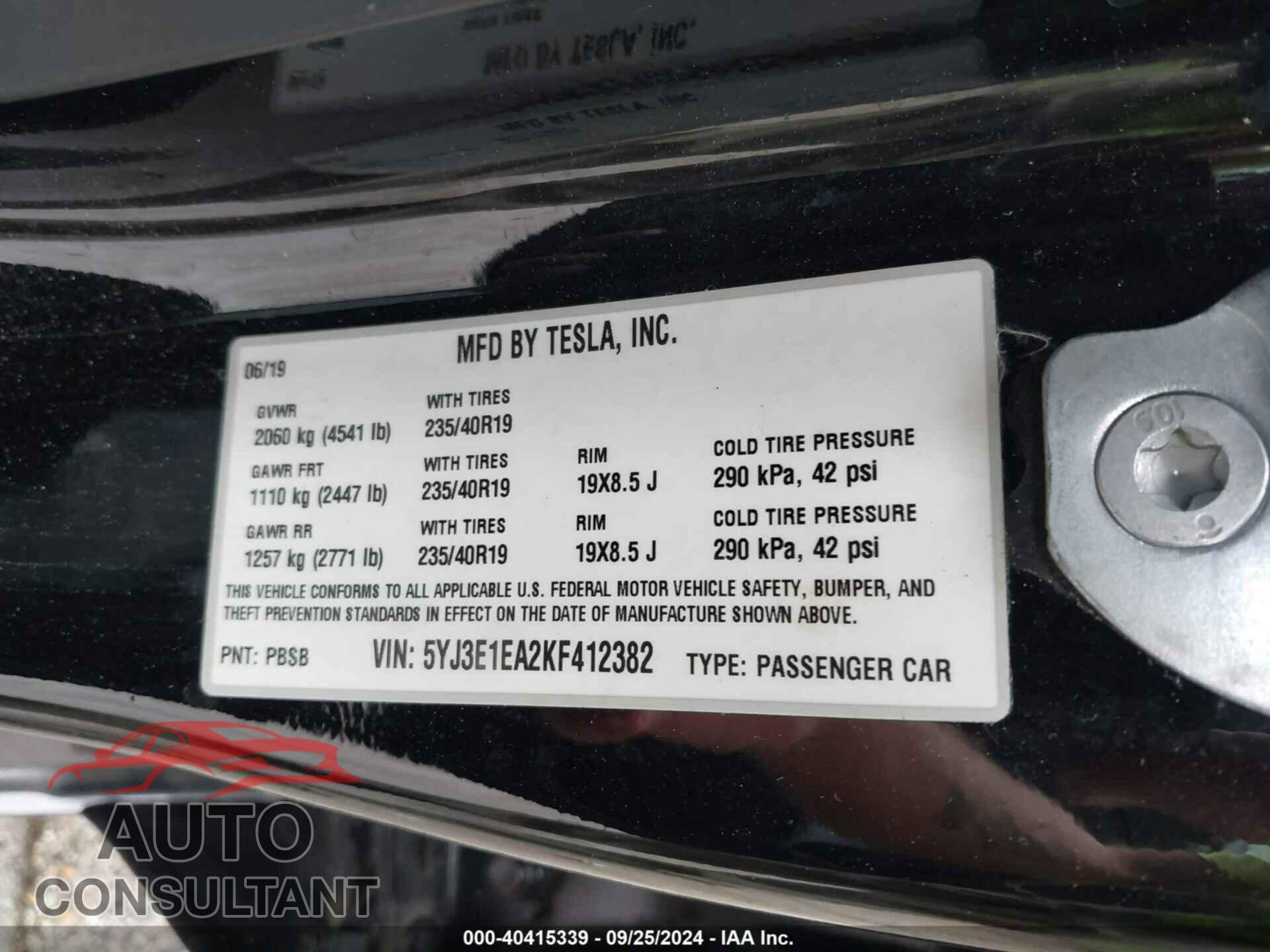 TESLA MODEL 3 2019 - 5YJ3E1EA2KF412382