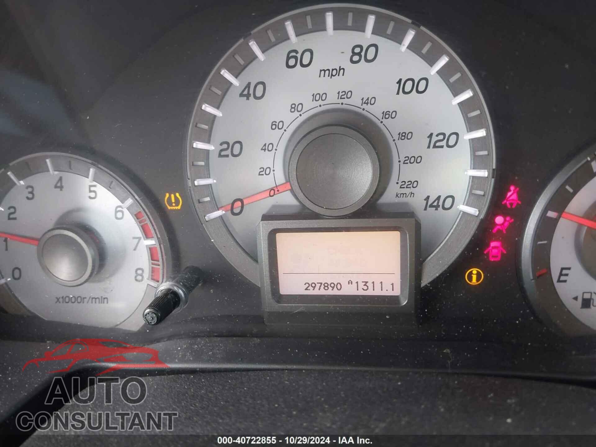 HONDA PILOT 2015 - 5FNYF4H94FB012948