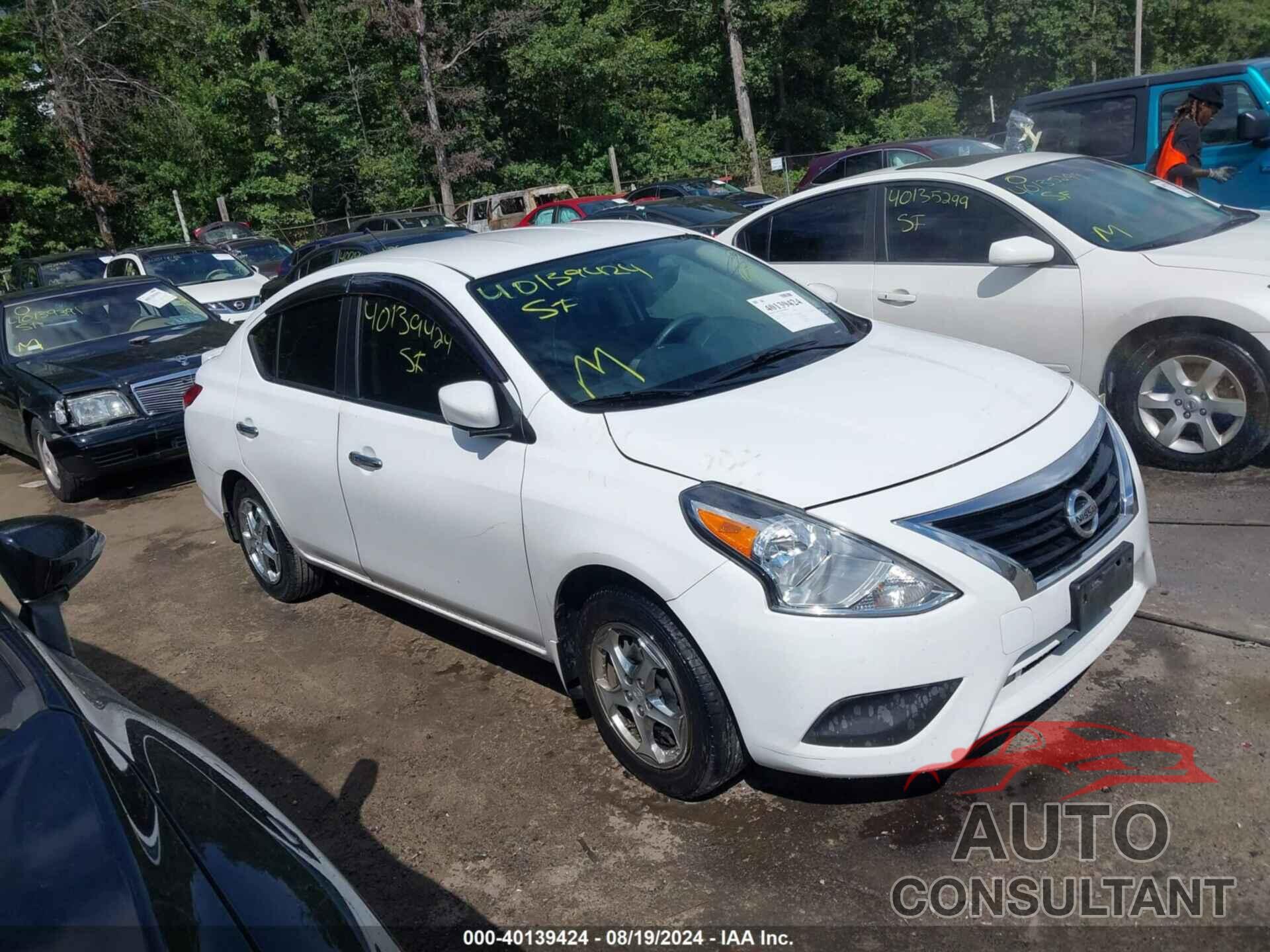 NISSAN VERSA 2017 - 3N1CN7AP1HL876774