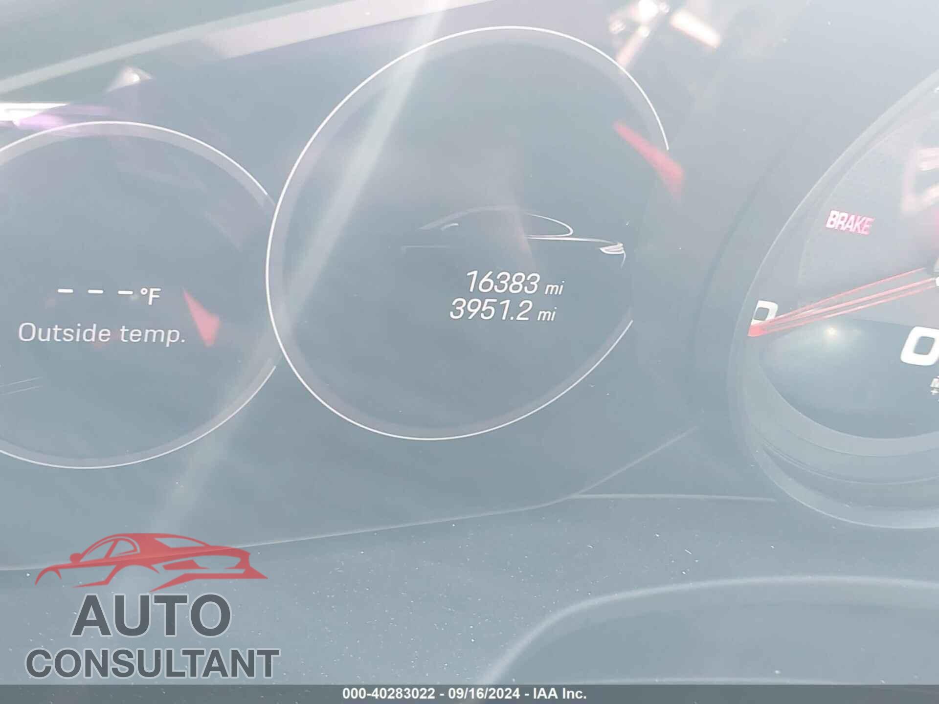 PORSCHE PANAMERA 2023 - WP0AJ2A76PL101805