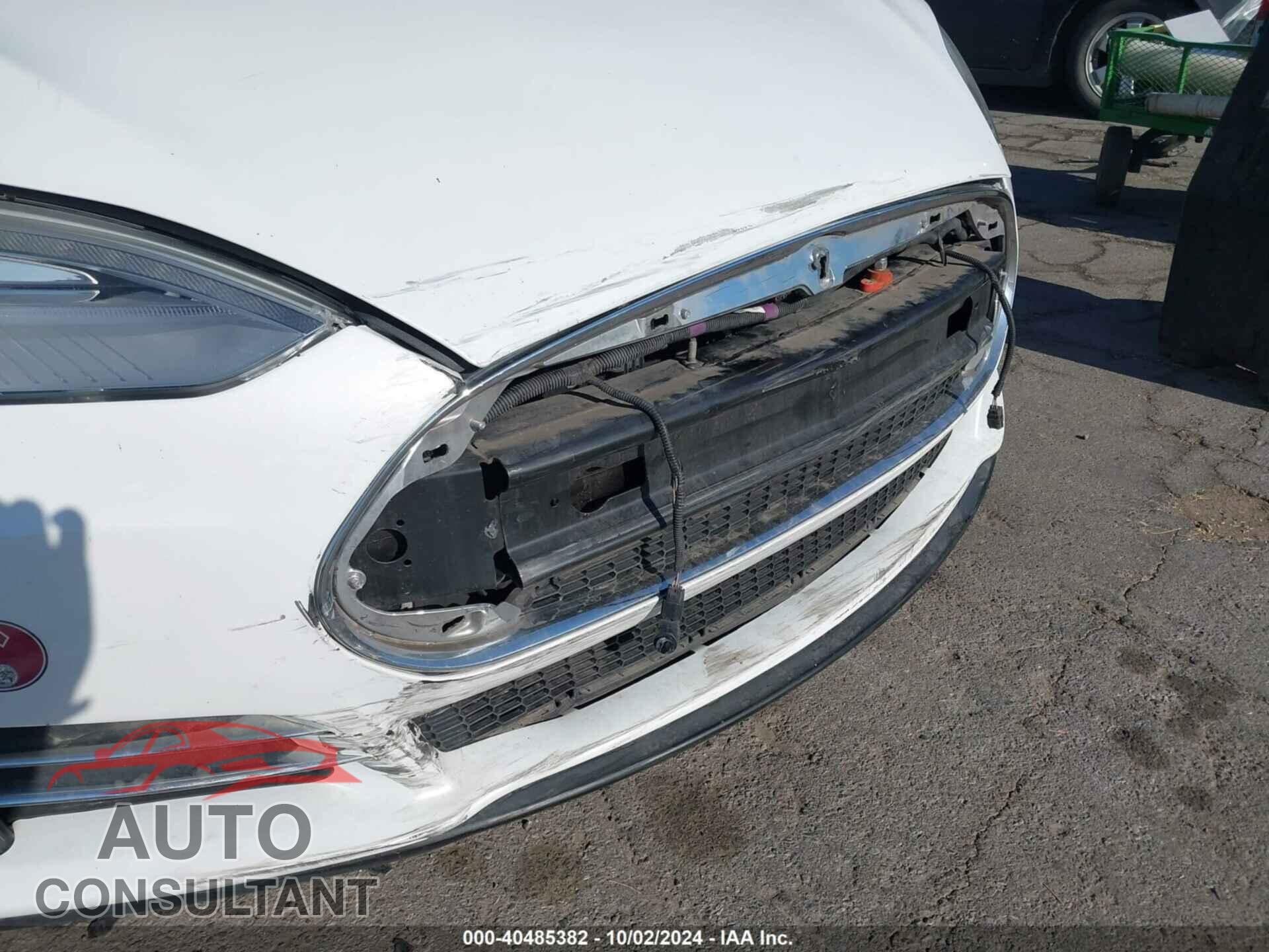 TESLA MODEL S 2013 - 5YJSA1CN1DFP22331