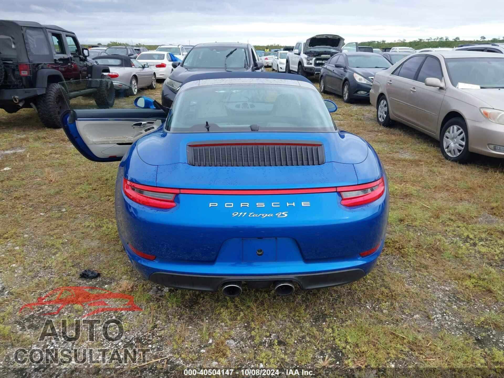 PORSCHE 911 2017 - WP0BB2A9XHS136552