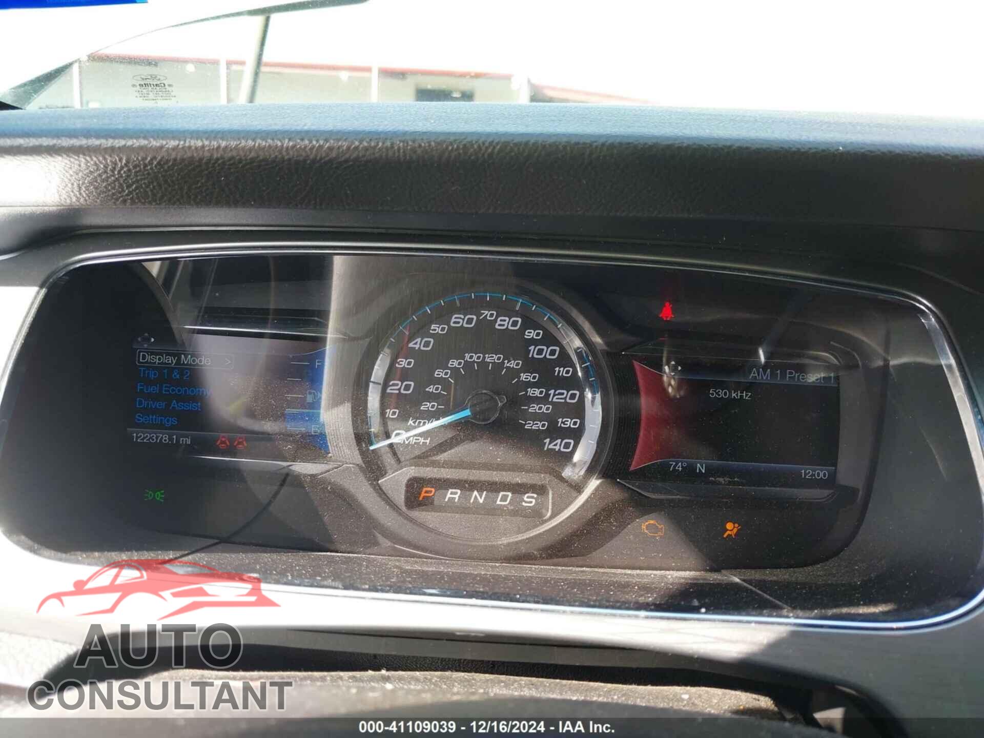 FORD TAURUS 2017 - 1FAHP2E88HG118637