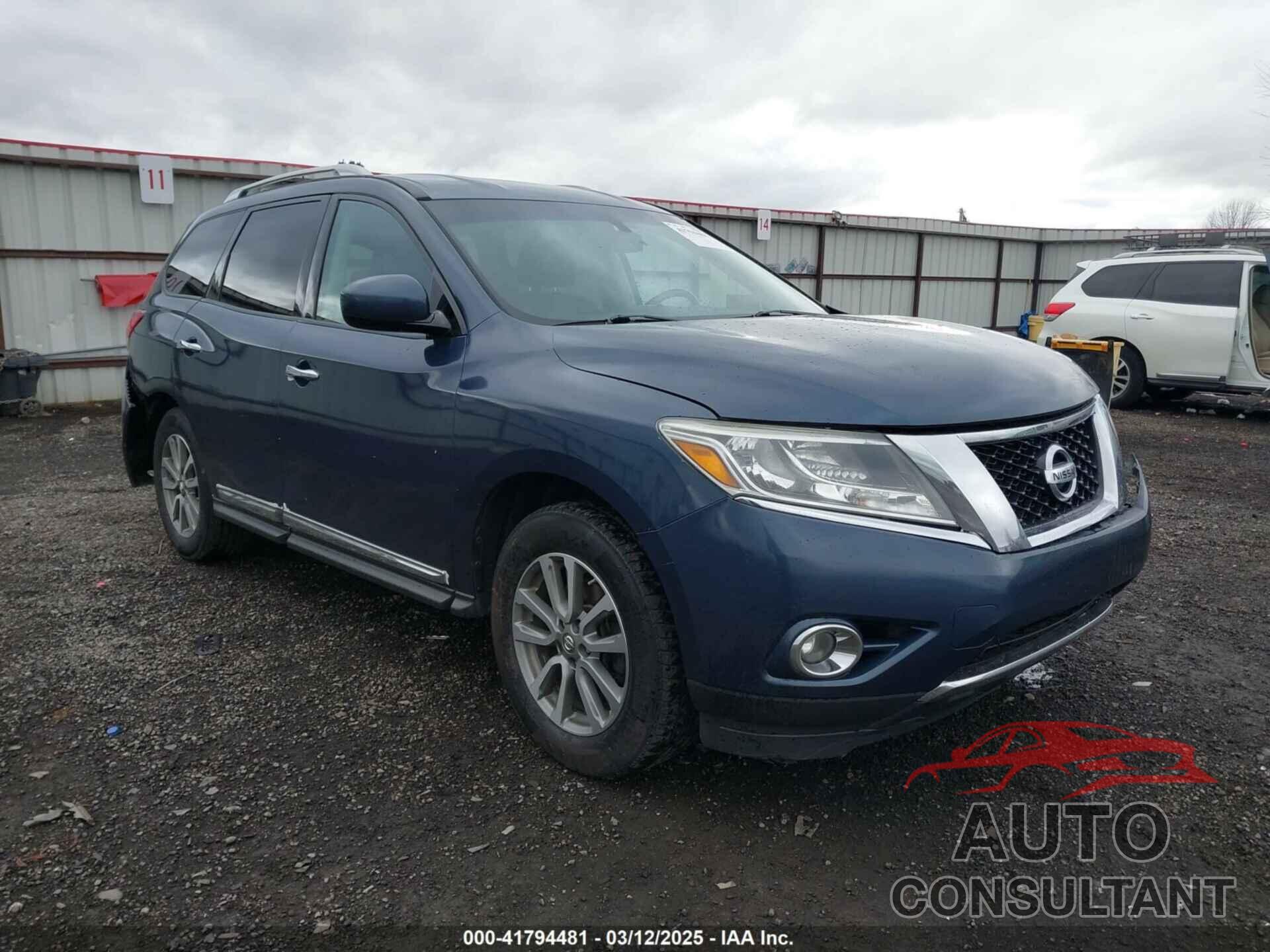 NISSAN PATHFINDER 2013 - 5N1AR2MMXDC681044