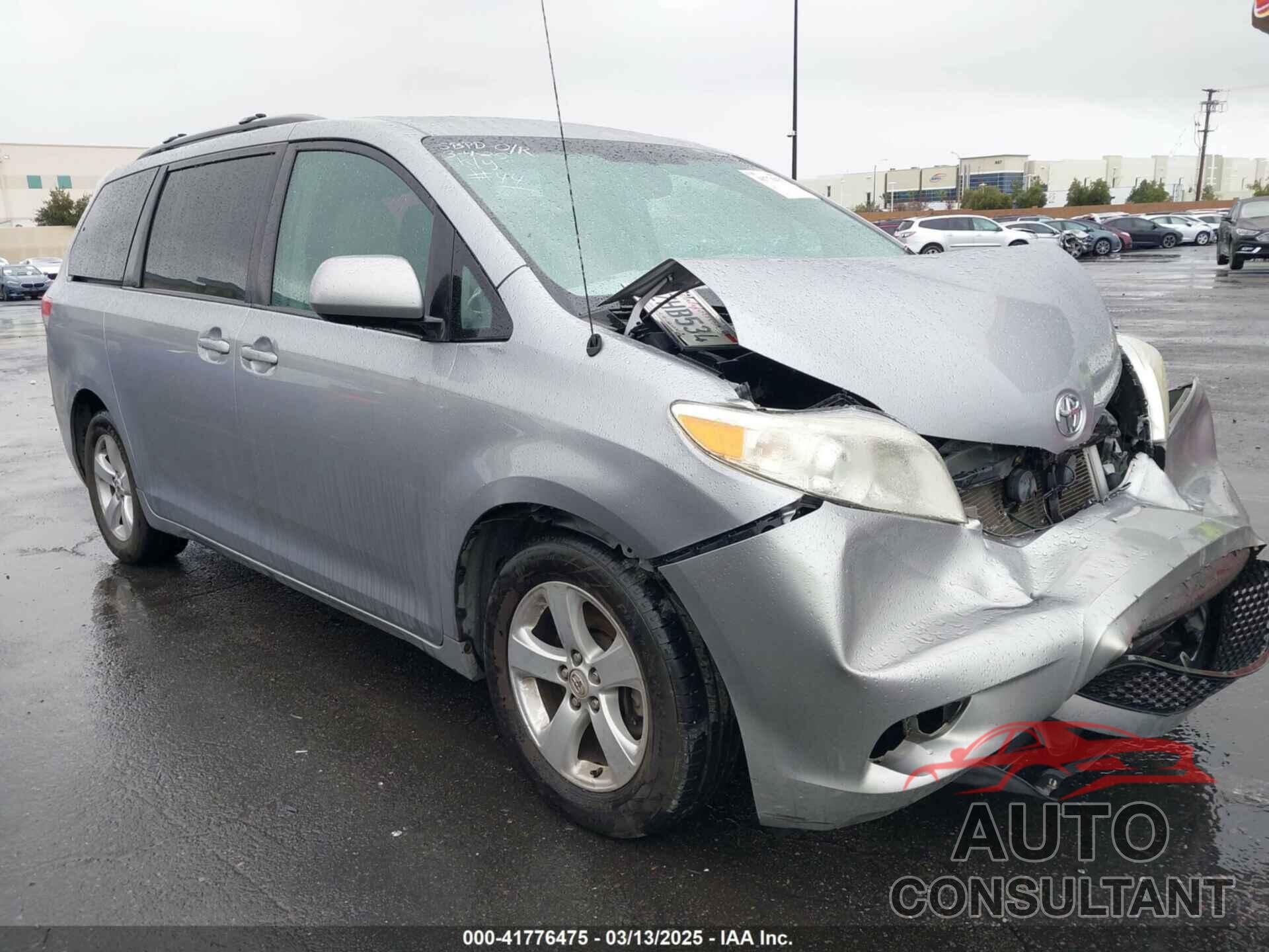 TOYOTA SIENNA 2012 - 5TDKK3DC5CS202133