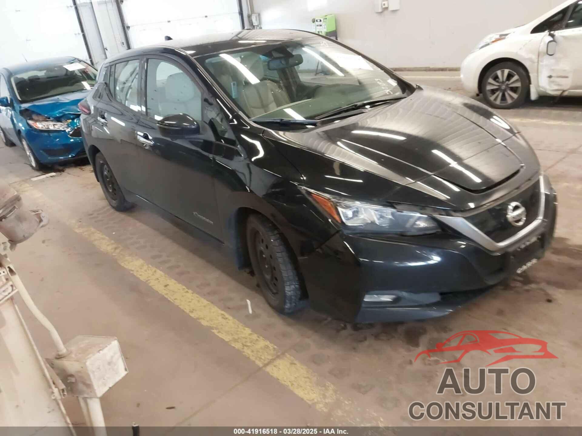 NISSAN LEAF 2018 - 1N4AZ1CP5JC312183