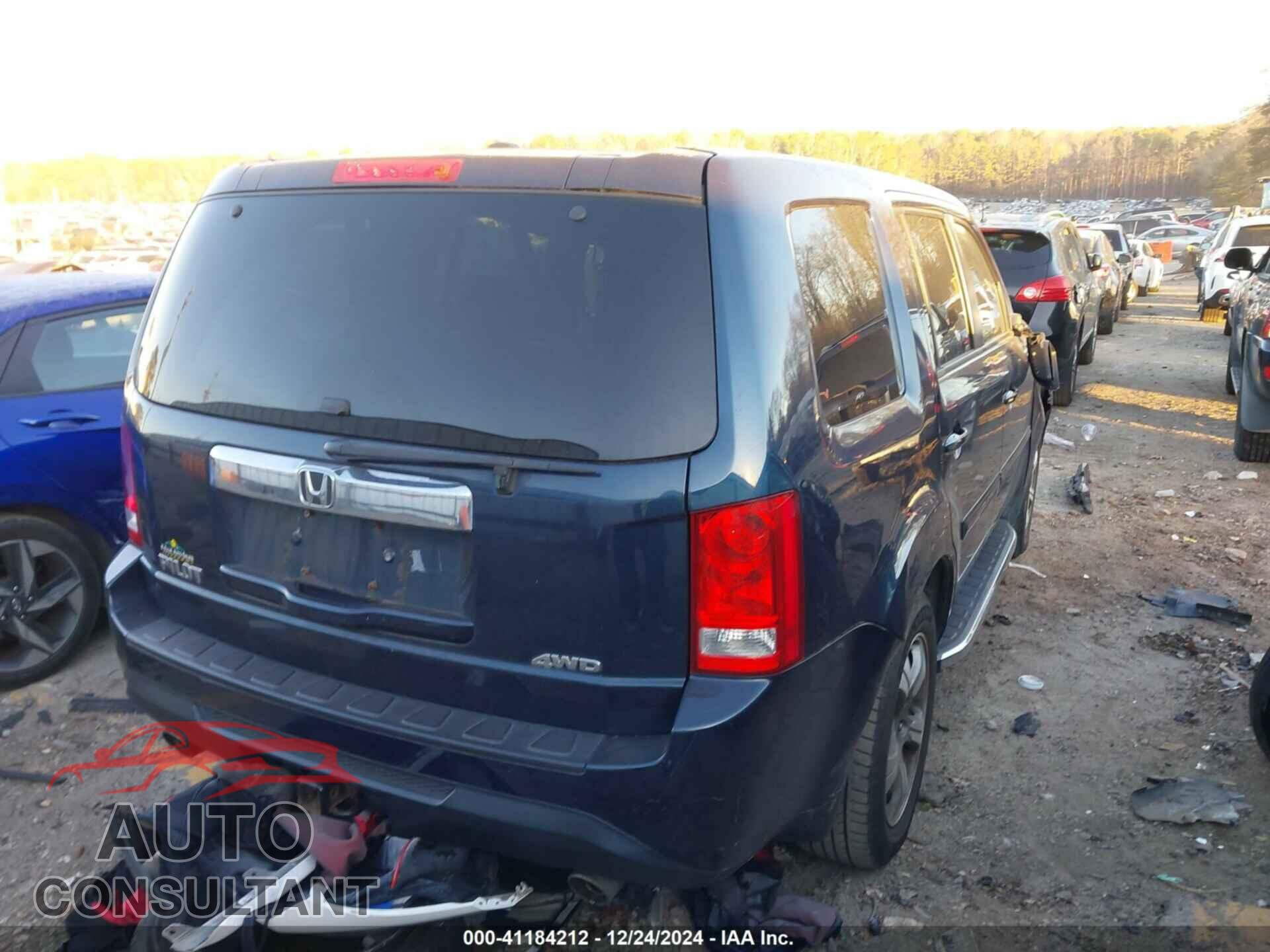 HONDA PILOT 2012 - 5FNYF4H68CB002750