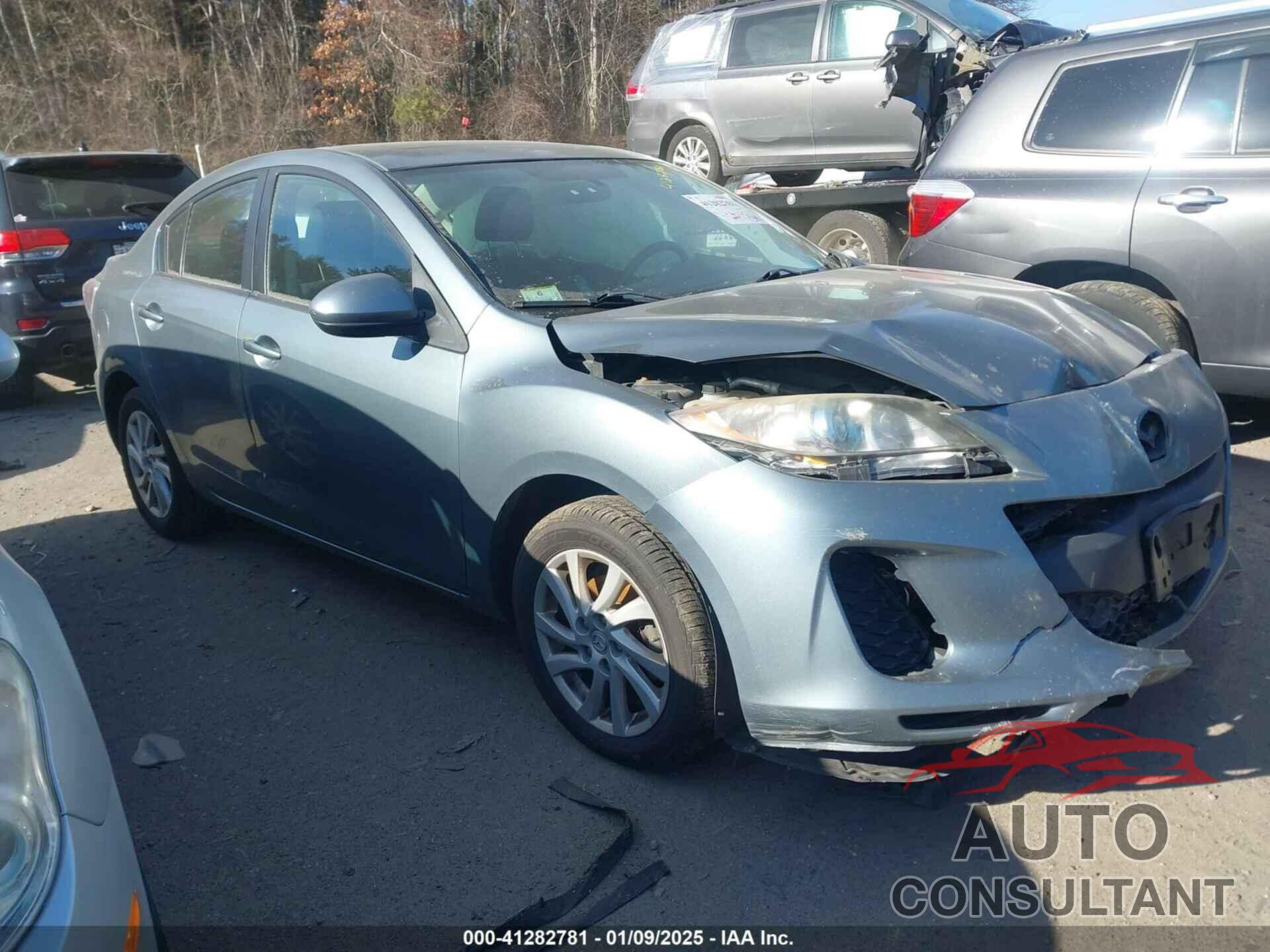 MAZDA MAZDA3 2012 - JM1BL1V86C1559877