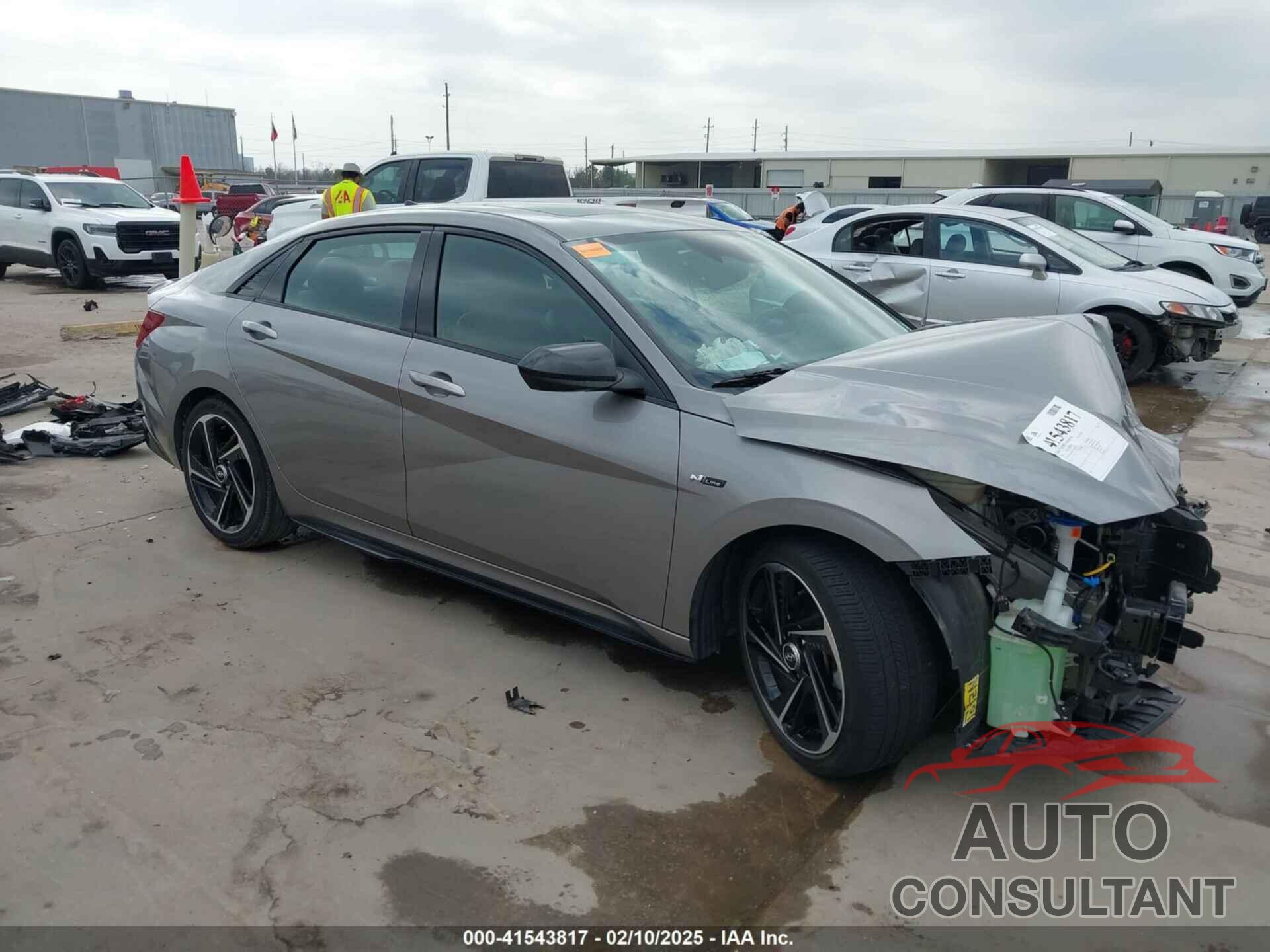 HYUNDAI ELANTRA 2023 - KMHLR4AF3PU514162