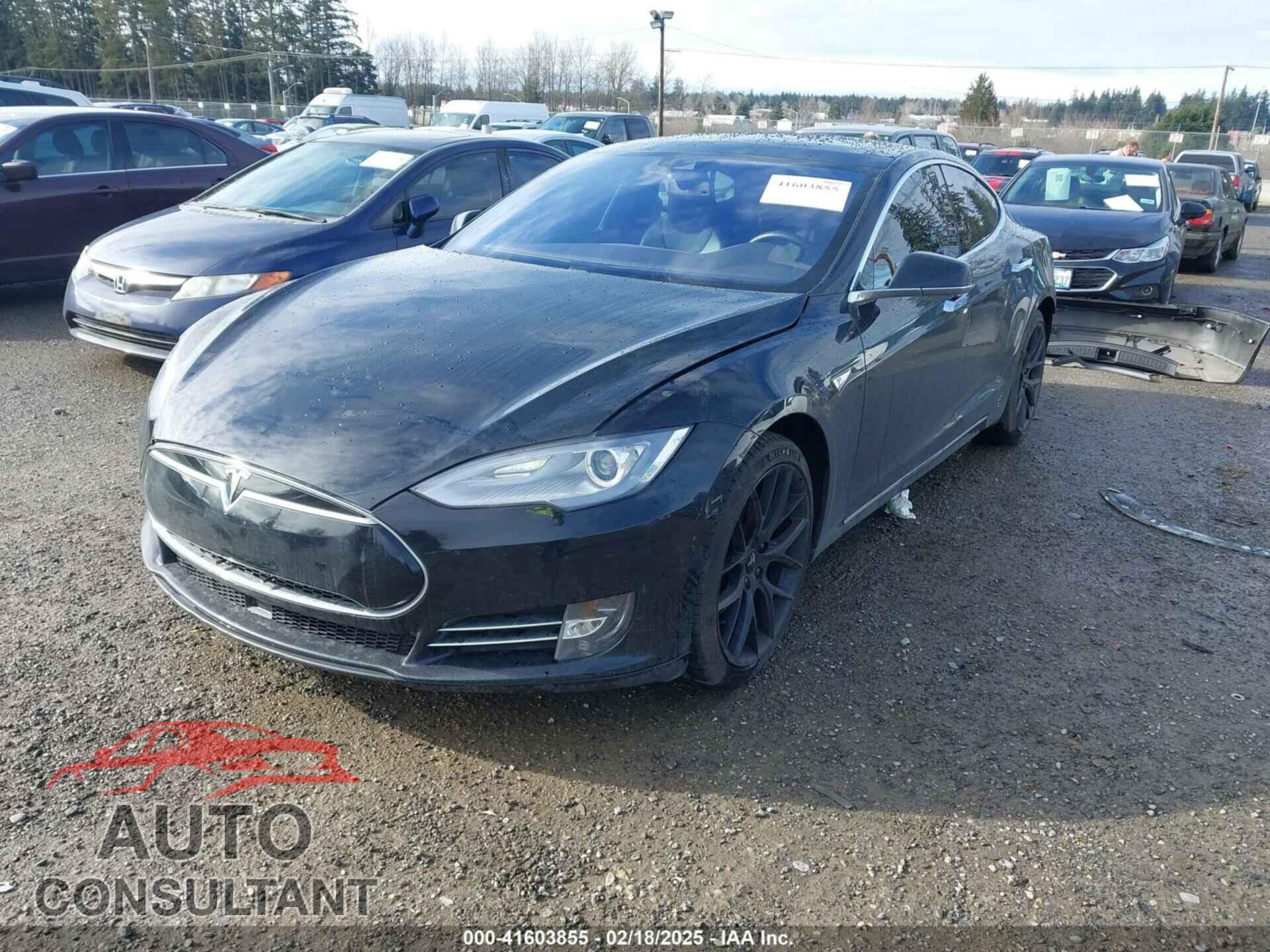 TESLA MODEL S 2015 - 5YJSA1H13FF081188
