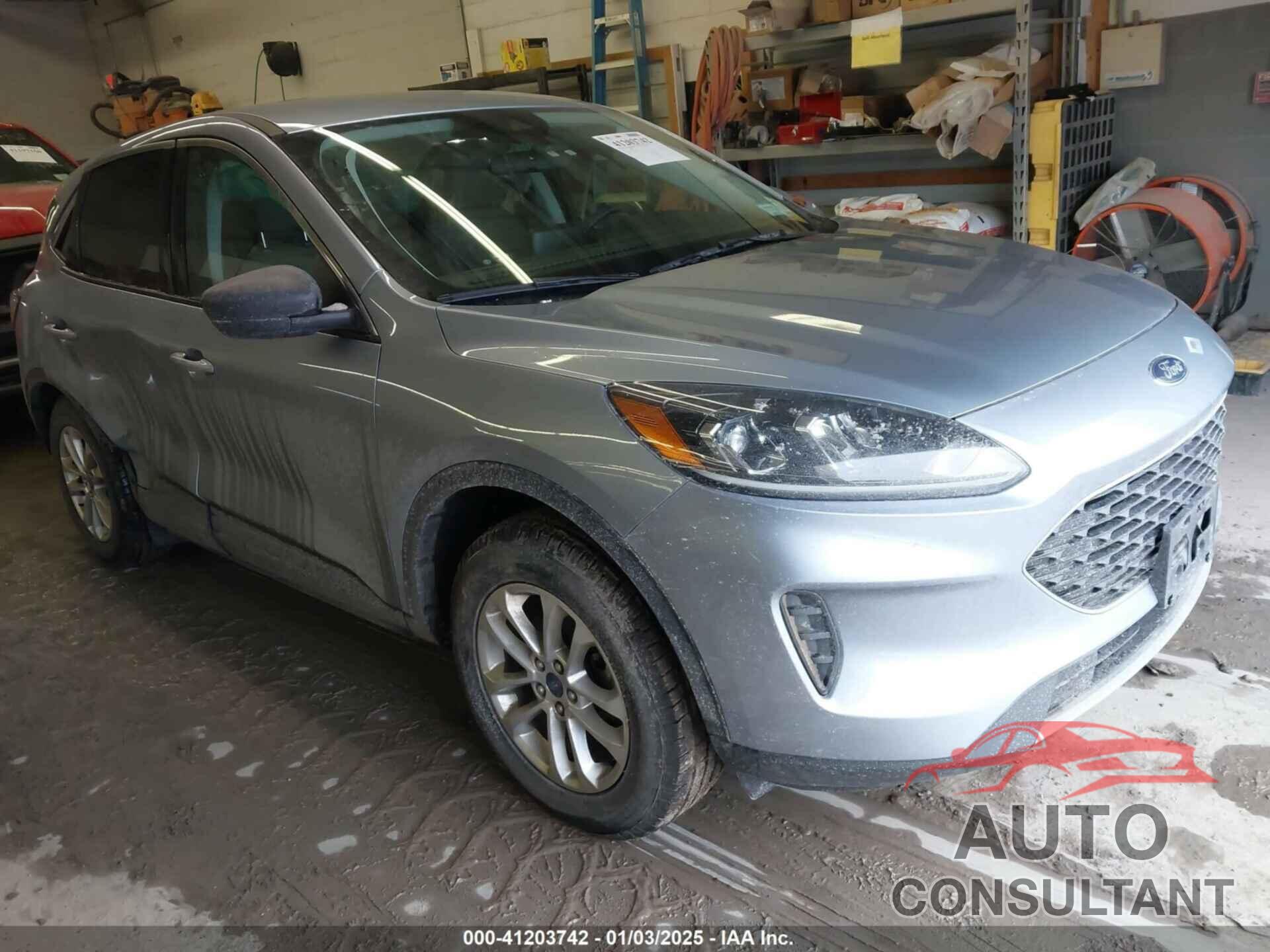 FORD ESCAPE 2022 - 1FMCU9G64NUB10223