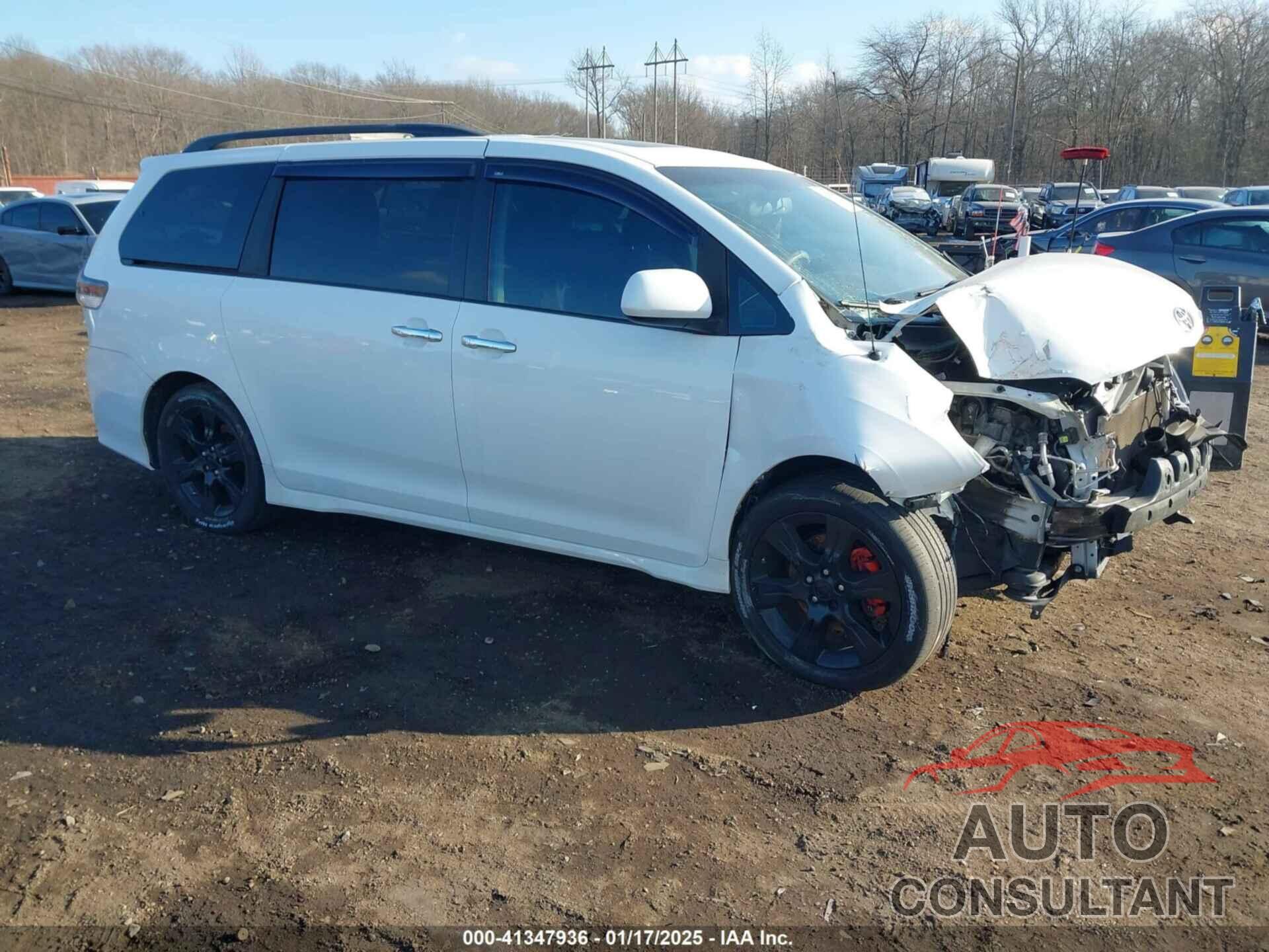 TOYOTA SIENNA 2014 - 5TDXK3DC7ES447878