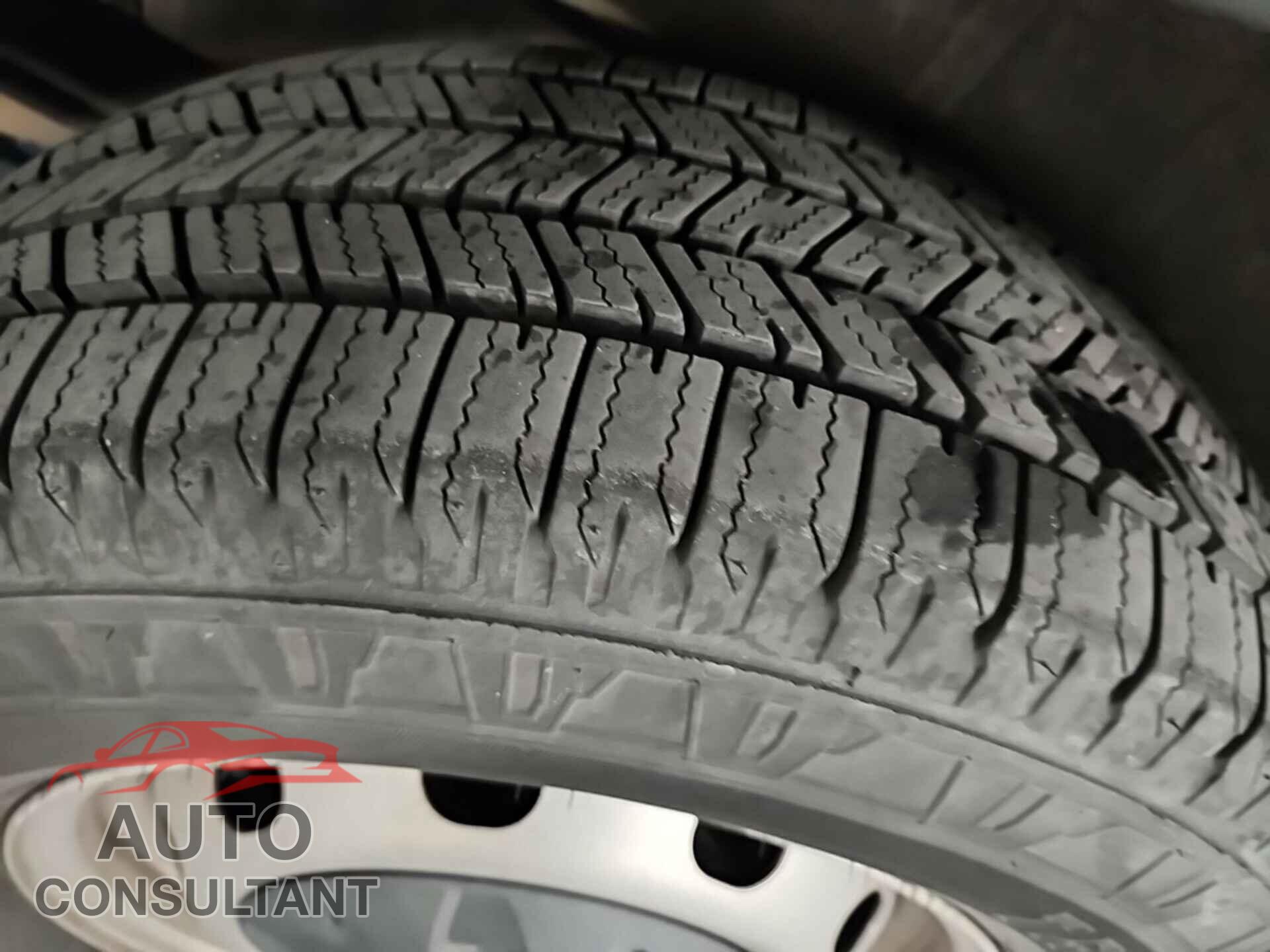 FORD TRANSIT-150 2015 - 1FTNE1YM5FKA64505