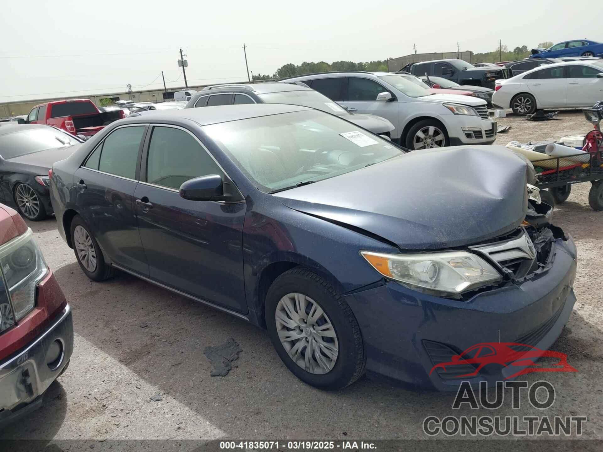 TOYOTA CAMRY 2014 - 4T4BF1FK5ER442005
