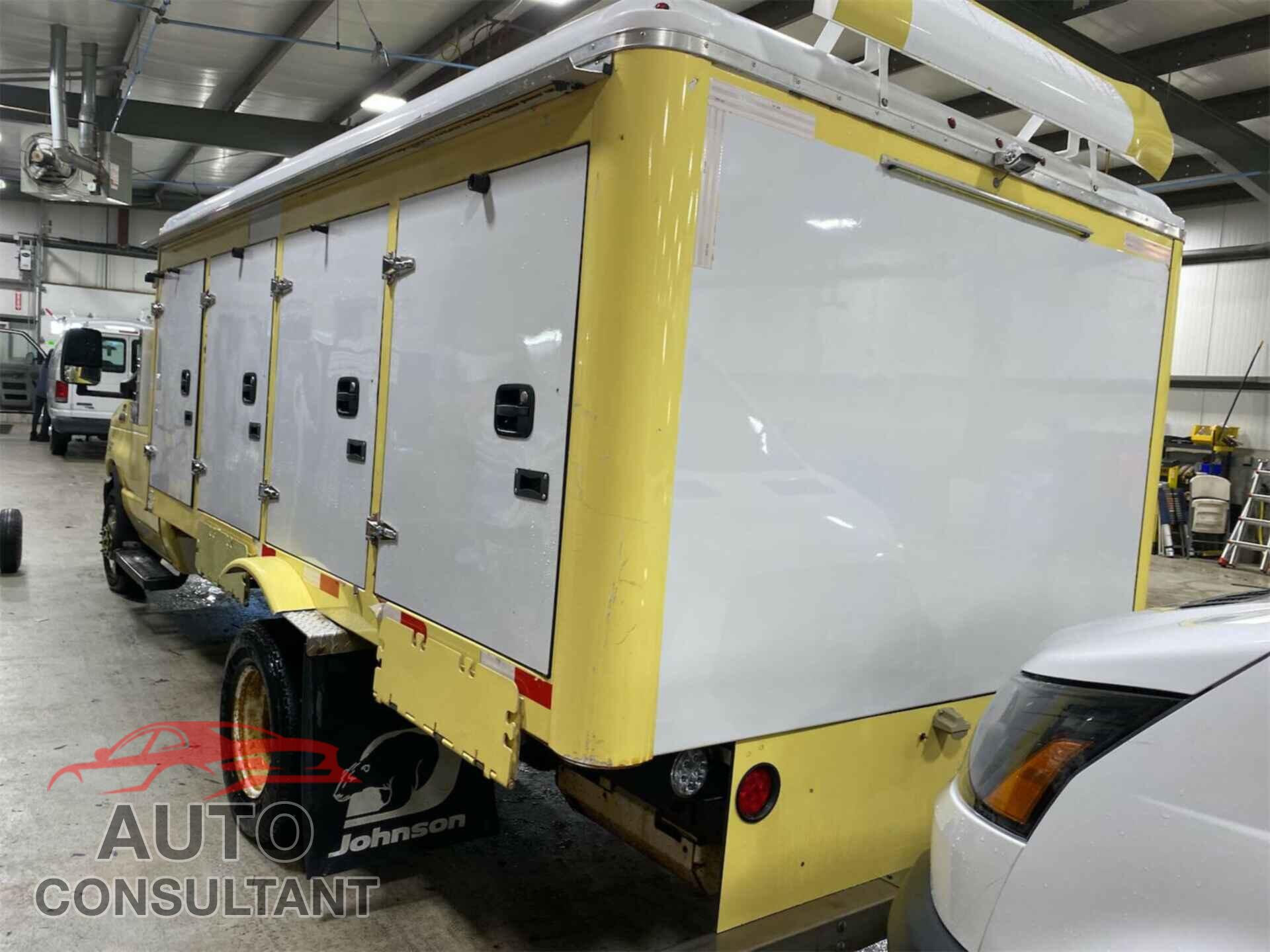 FORD ECONOLINE 2018 - 1FDXE4FS5JDC33295