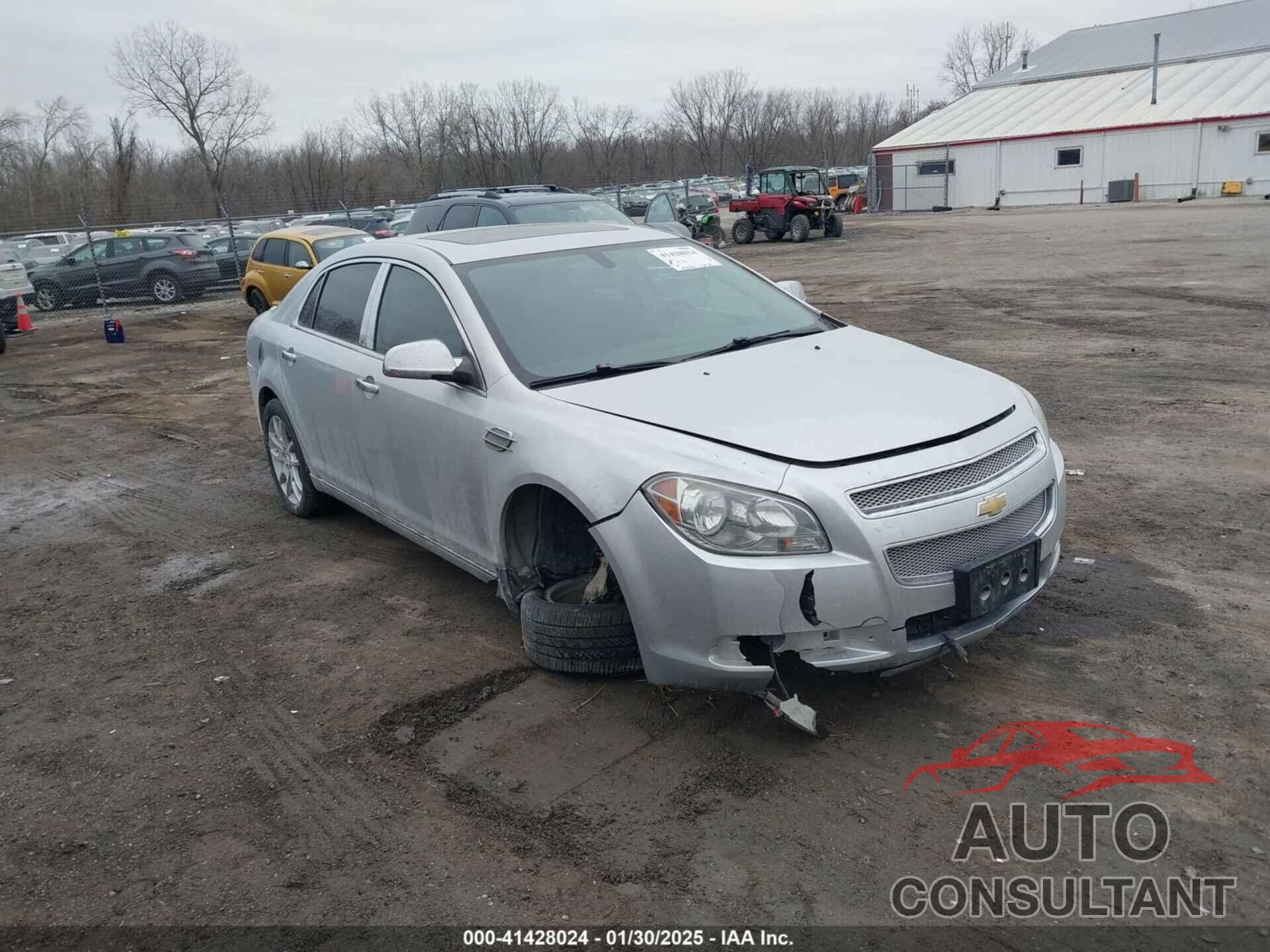 CHEVROLET MALIBU 2011 - 1G1ZE5E16BF156480