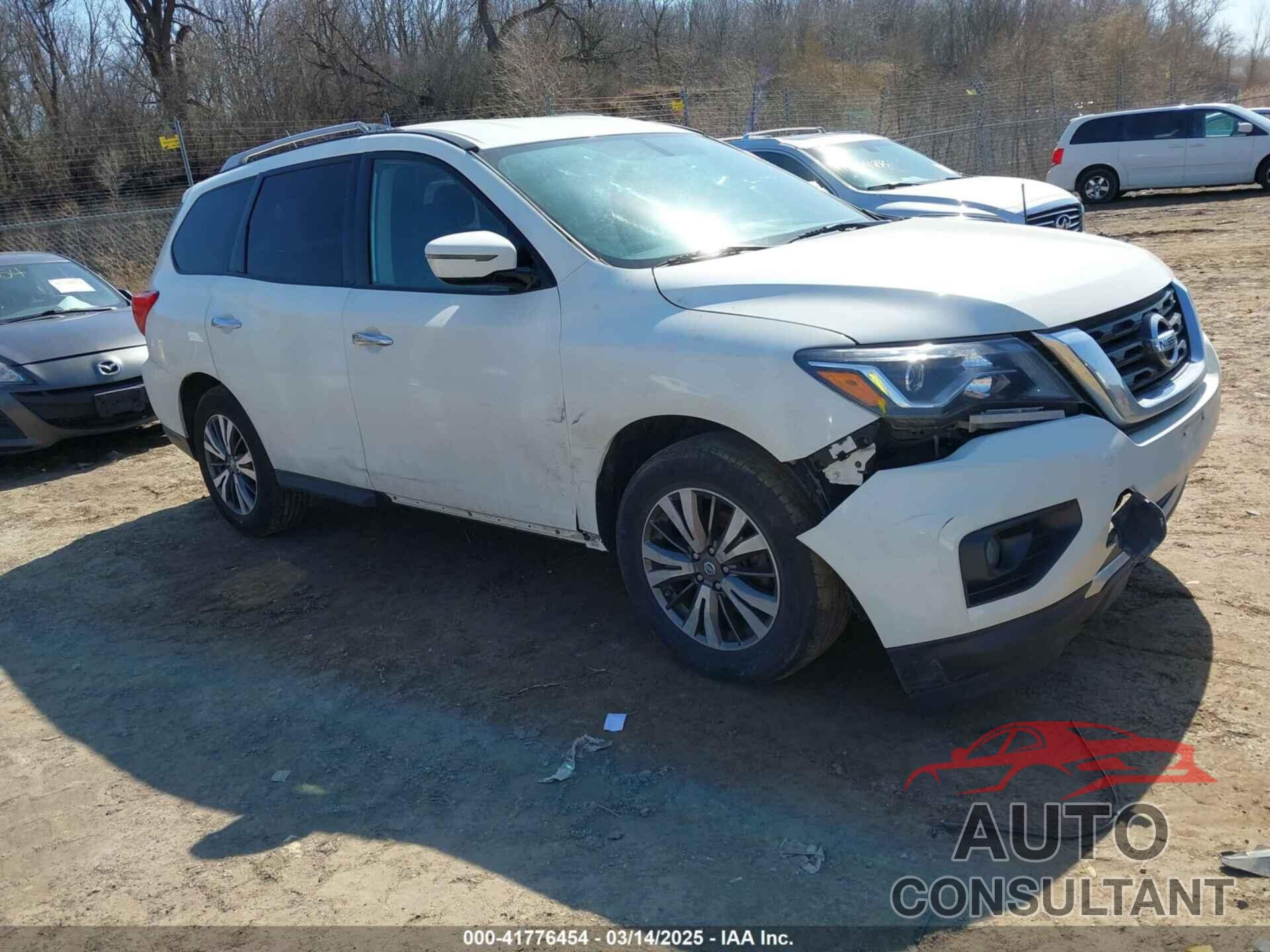 NISSAN PATHFINDER 2017 - 5N1DR2MM8HC667792