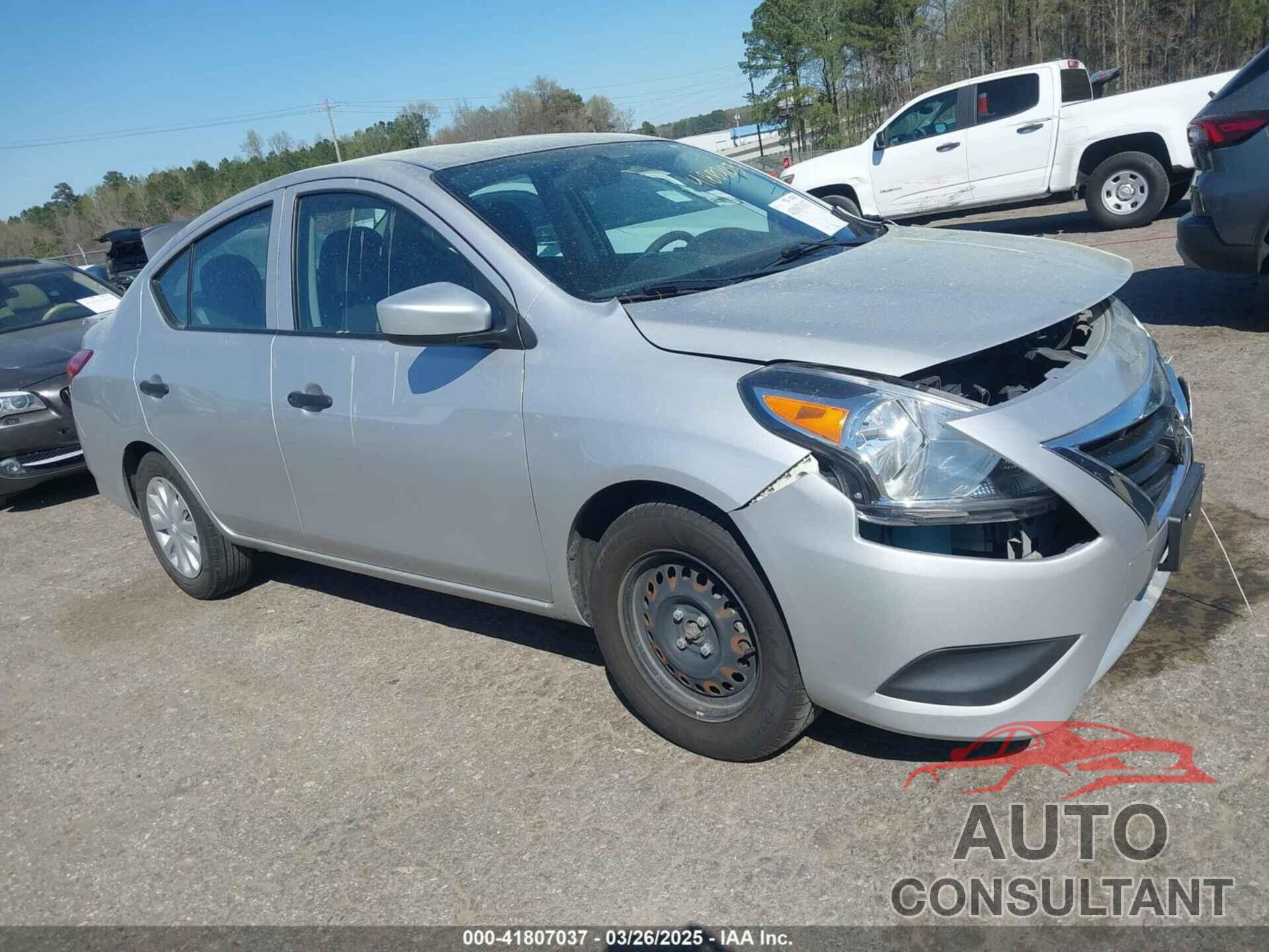 NISSAN VERSA 2019 - 3N1CN7AP9KL801974