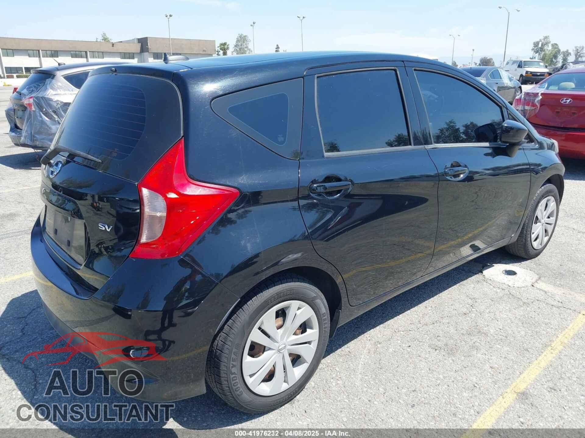NISSAN VERSA NOTE 2017 - 3N1CE2CP3HL364420
