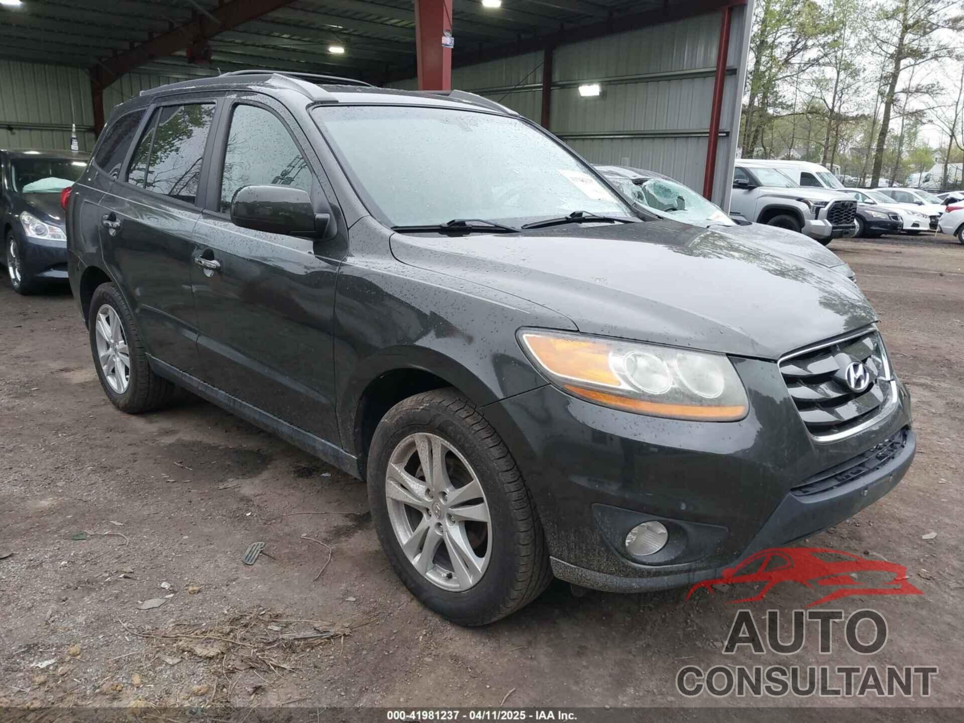 HYUNDAI SANTA FE 2011 - 5XYZKDAG7BG080012