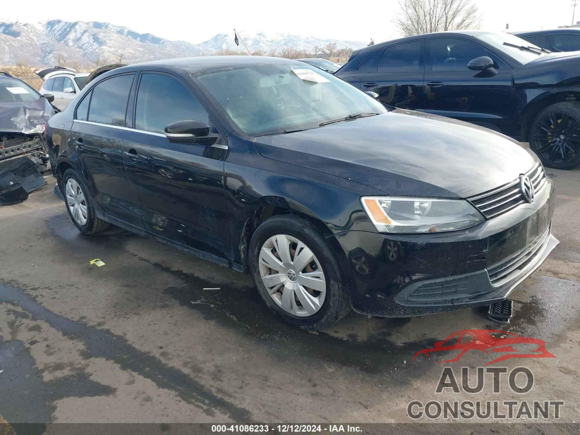 VOLKSWAGEN JETTA 2013 - 3VWDP7AJ5DM217864