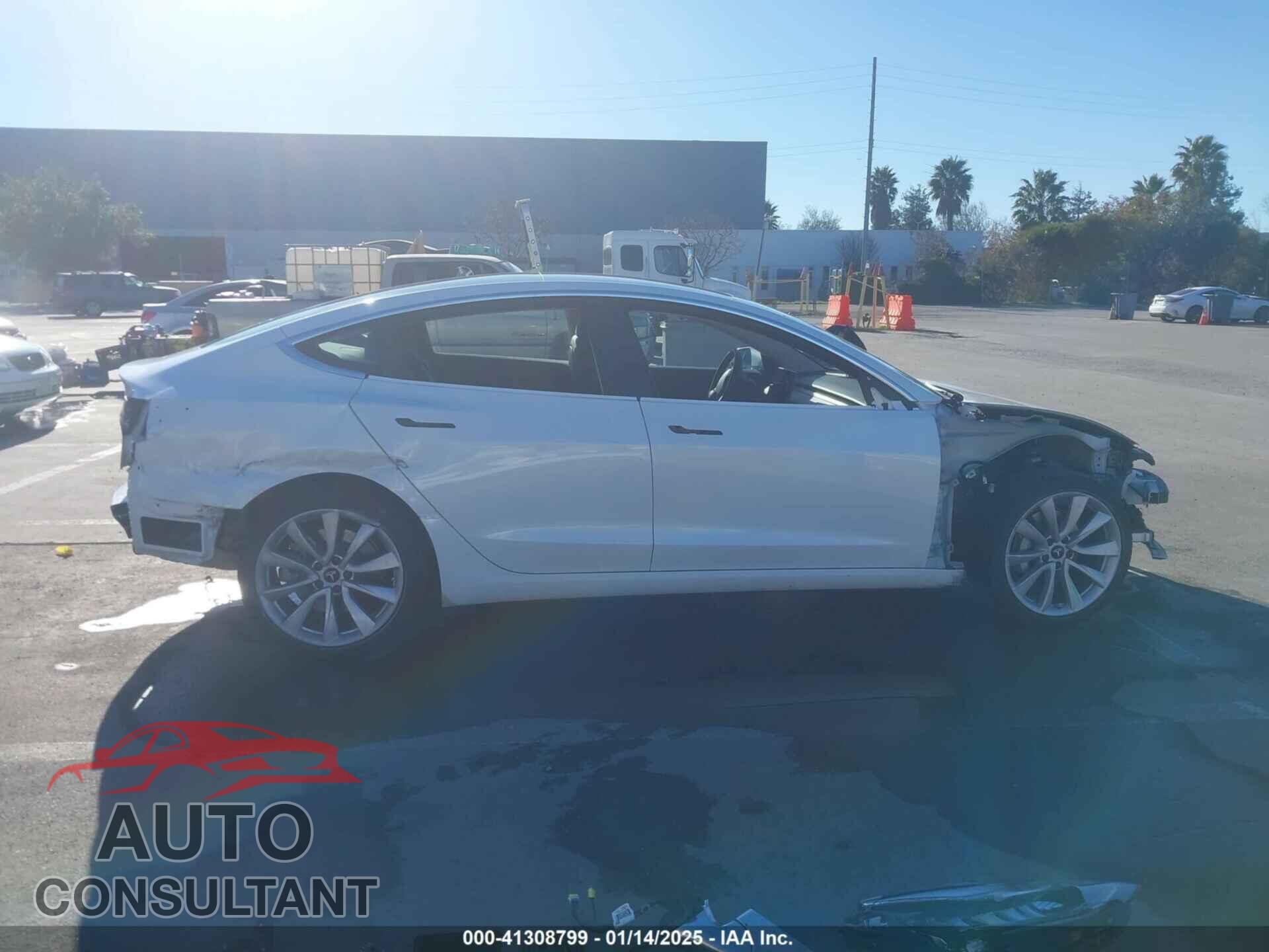 TESLA MODEL 3 2018 - 5YJ3E1EA3JF108198