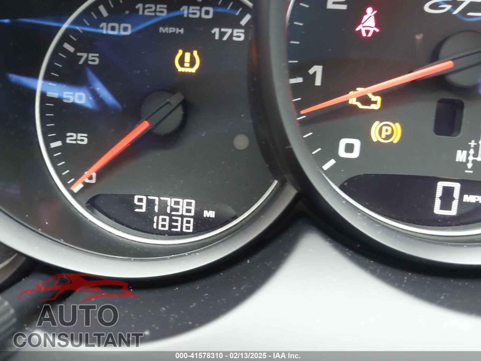 PORSCHE CAYENNE 2016 - WP1AD2A28GLA79543