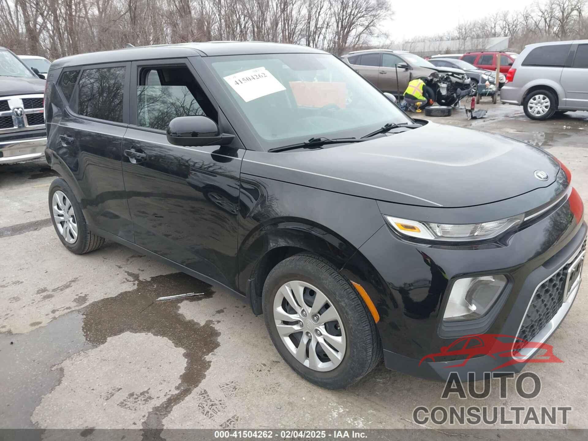KIA SOUL 2021 - KNDJ23AU1M7142162