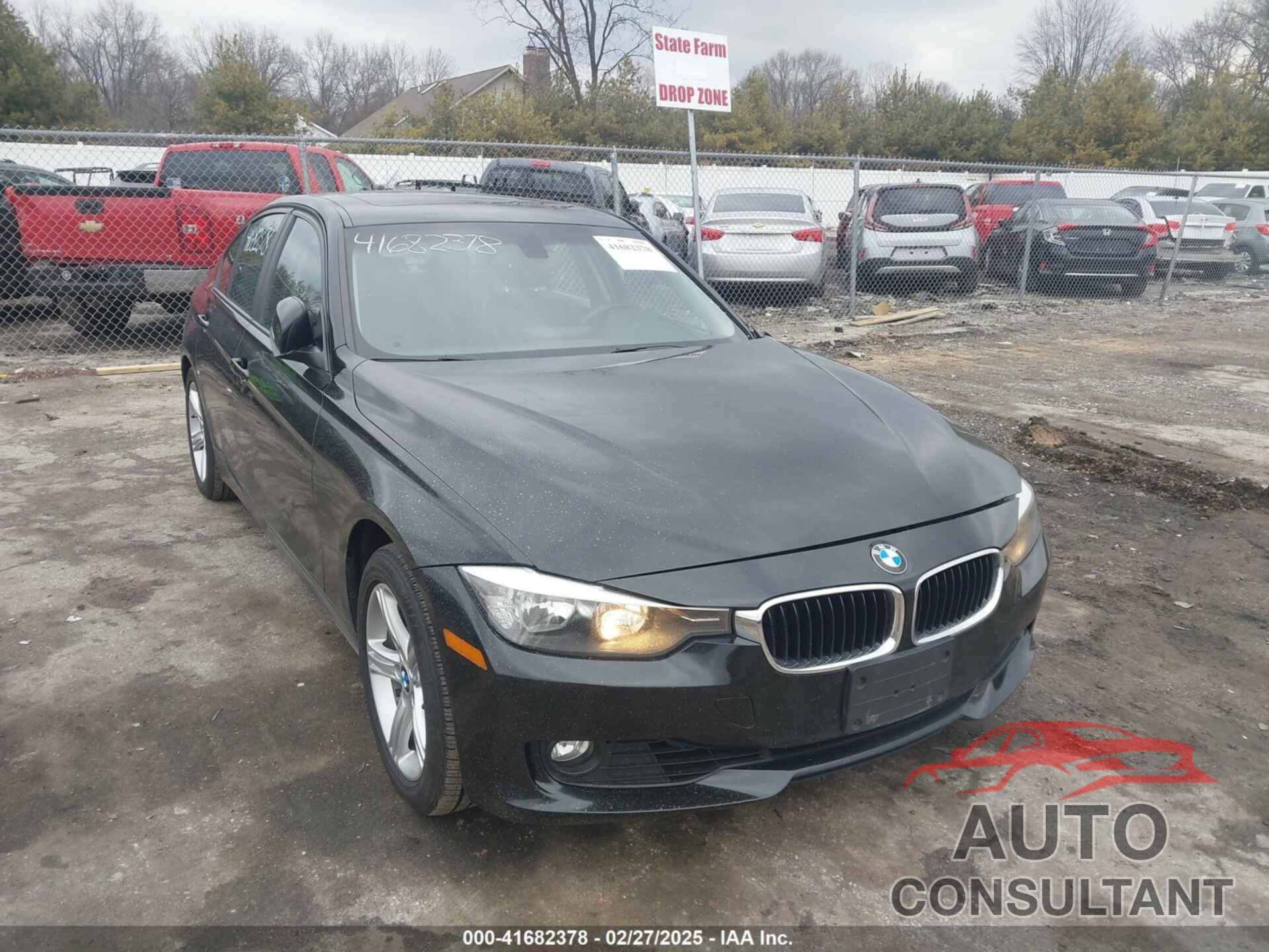 BMW 328I 2013 - WBA3B5C5XDF596052