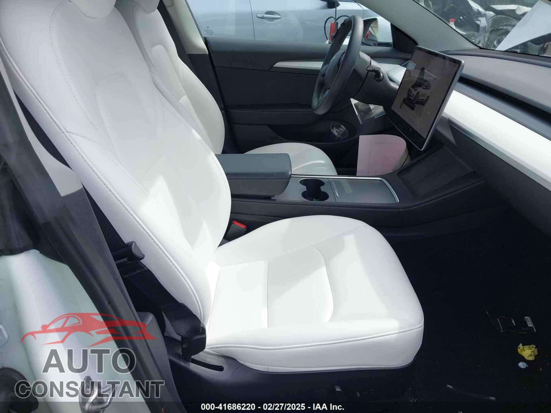 TESLA MODEL 3 2022 - 5YJ3E1EA8NF327812