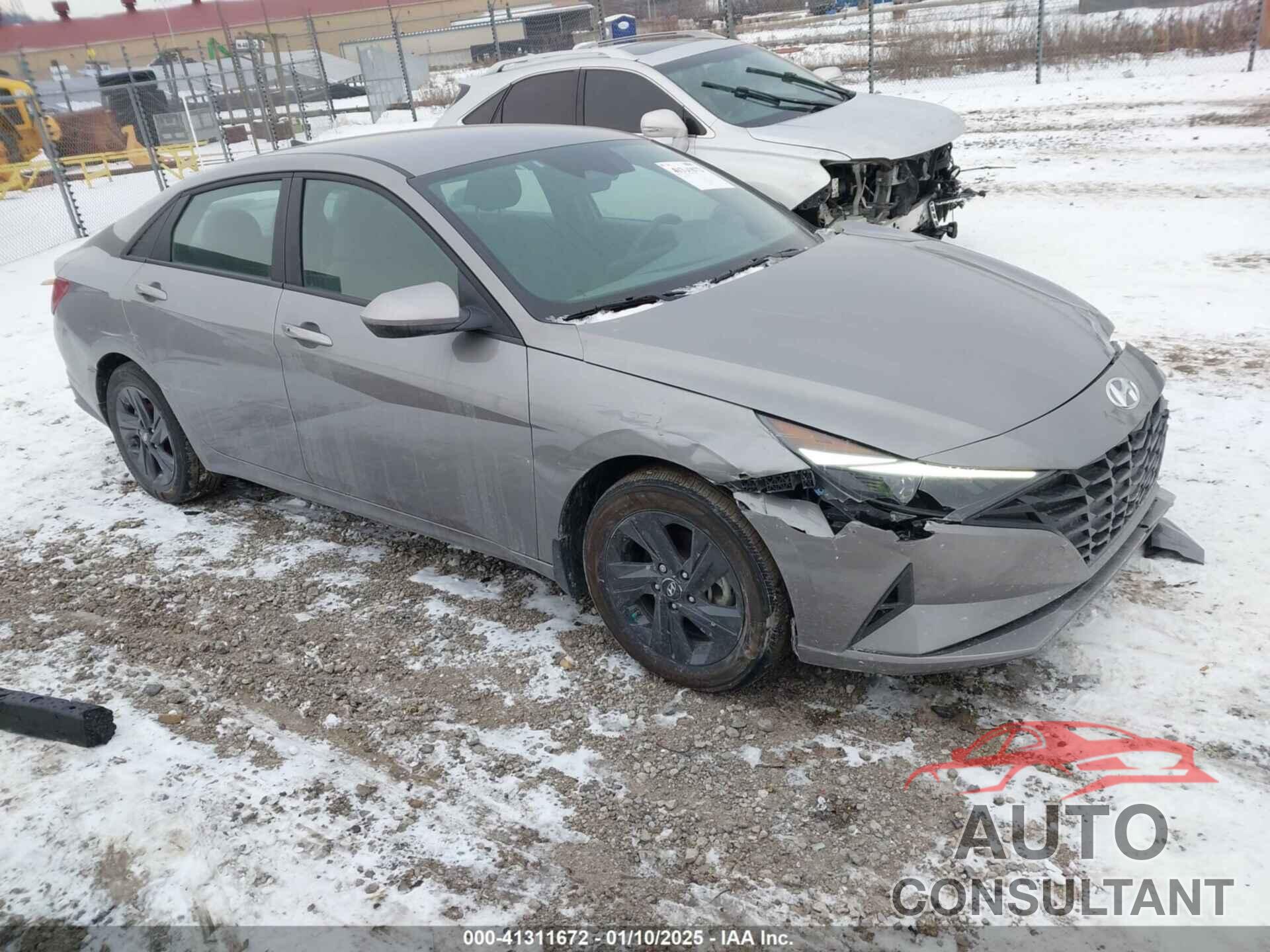 HYUNDAI ELANTRA 2023 - KMHLM4AG7PU627183