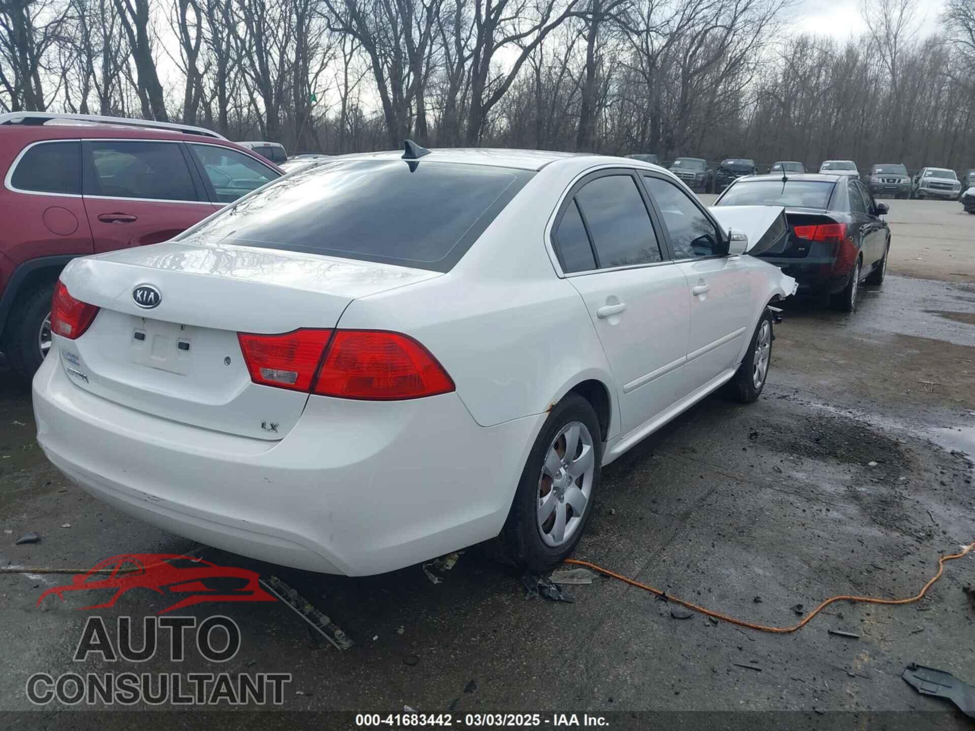 KIA OPTIMA 2009 - KNAGE228X95321944