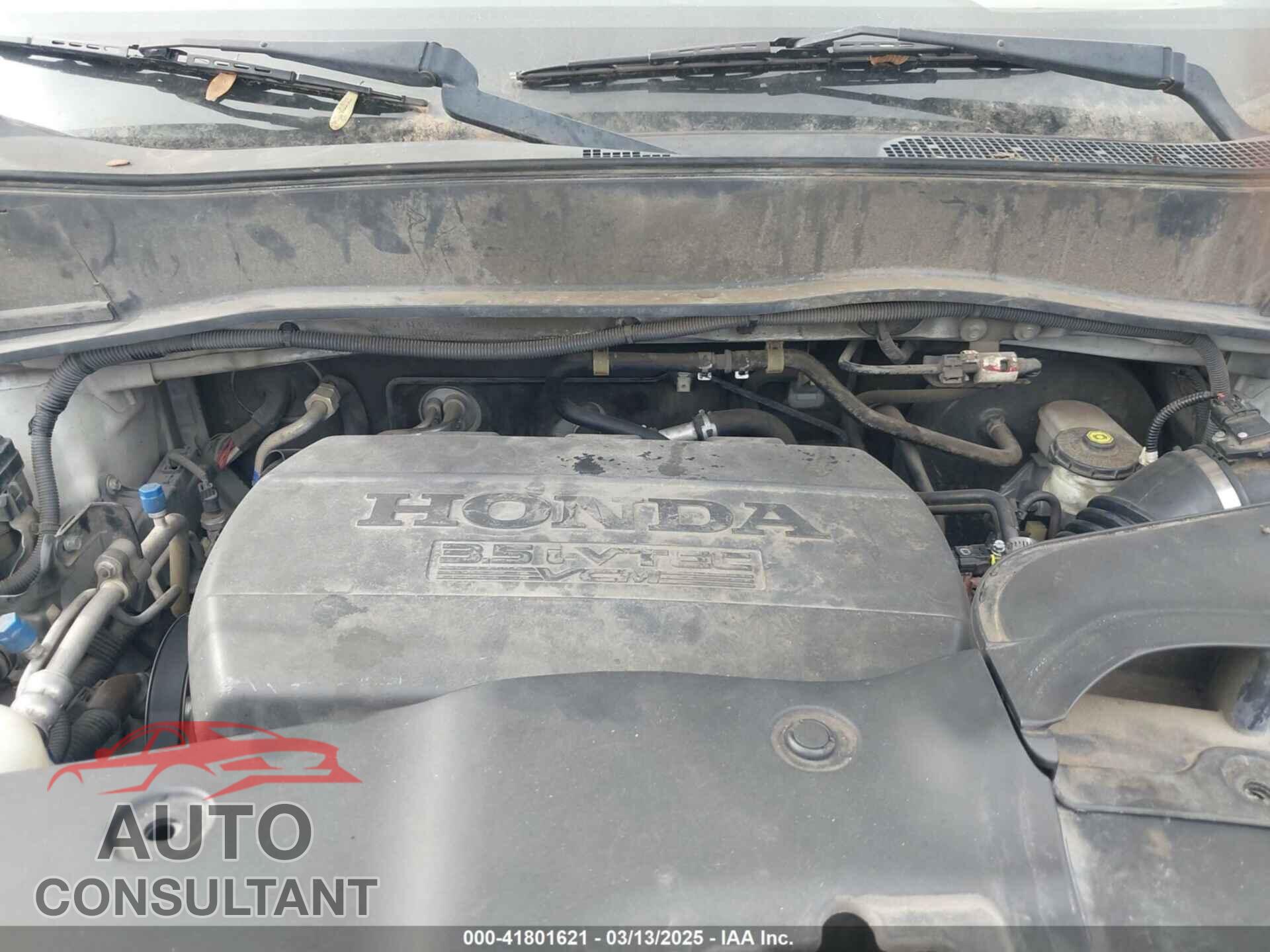 HONDA PILOT 2011 - 5FNYF3H59BB016480