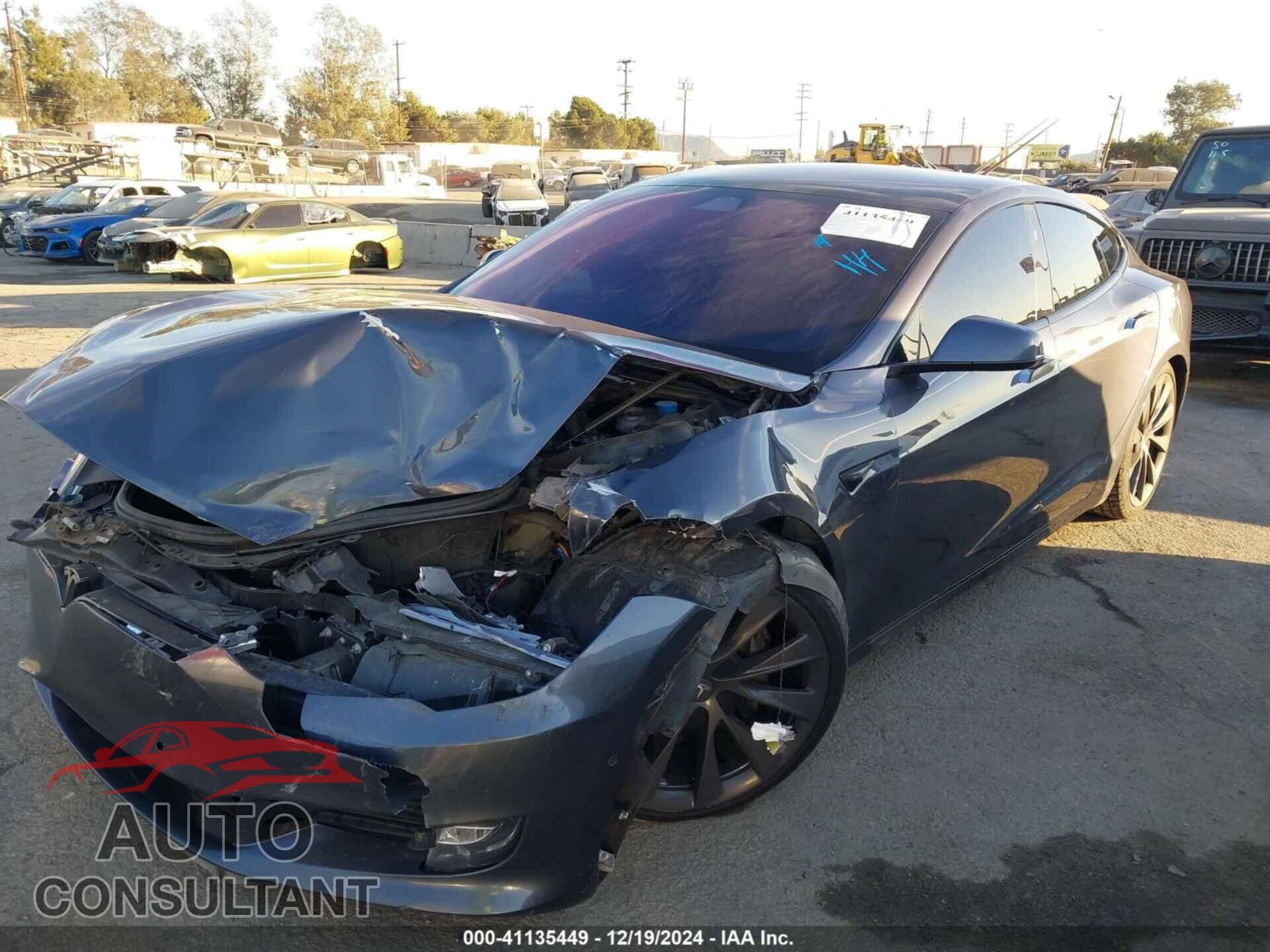 TESLA MODEL S 2018 - 5YJSA1E27JF295686