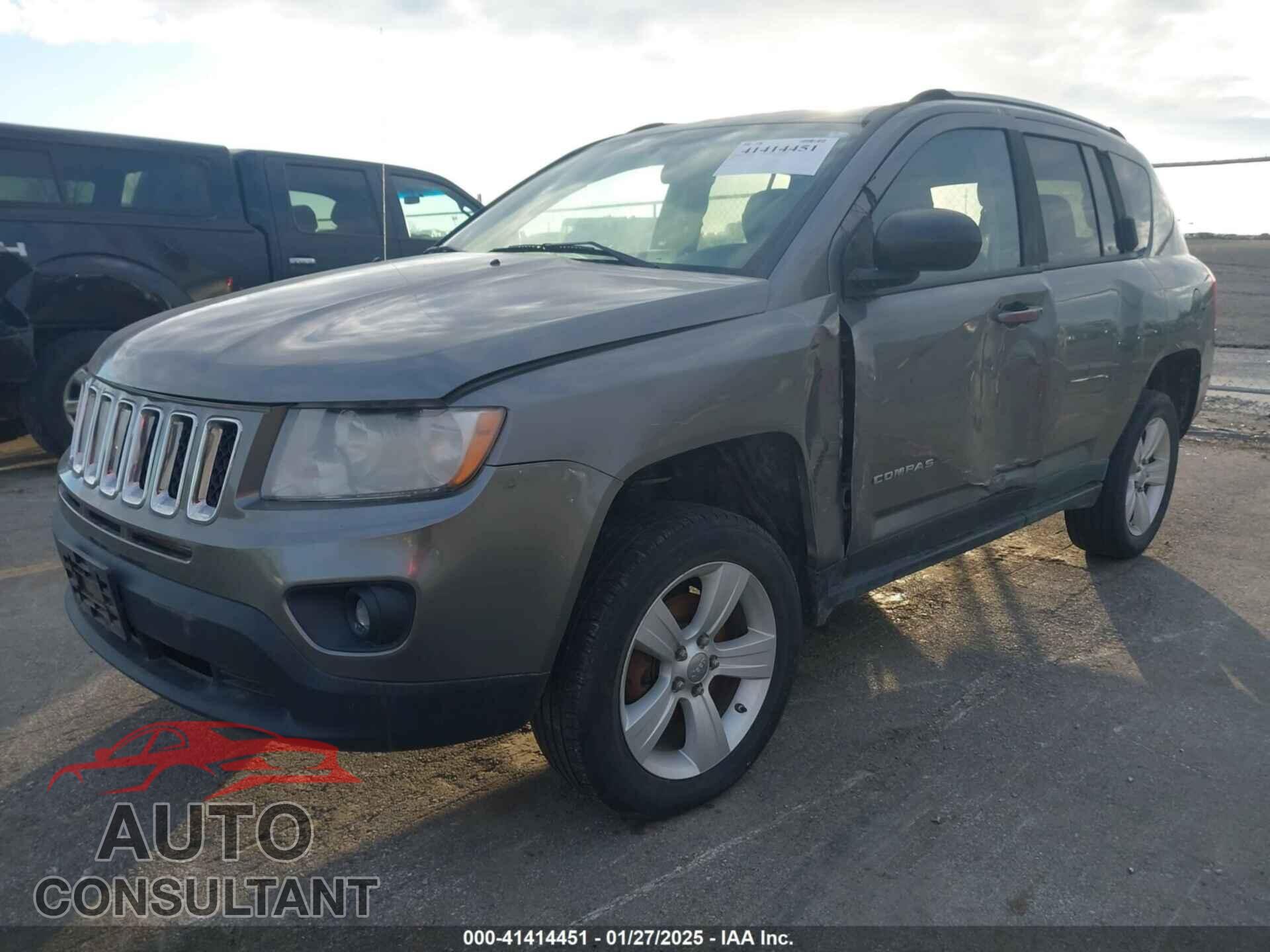 JEEP COMPASS 2011 - 1J4NT1FA3BD256531
