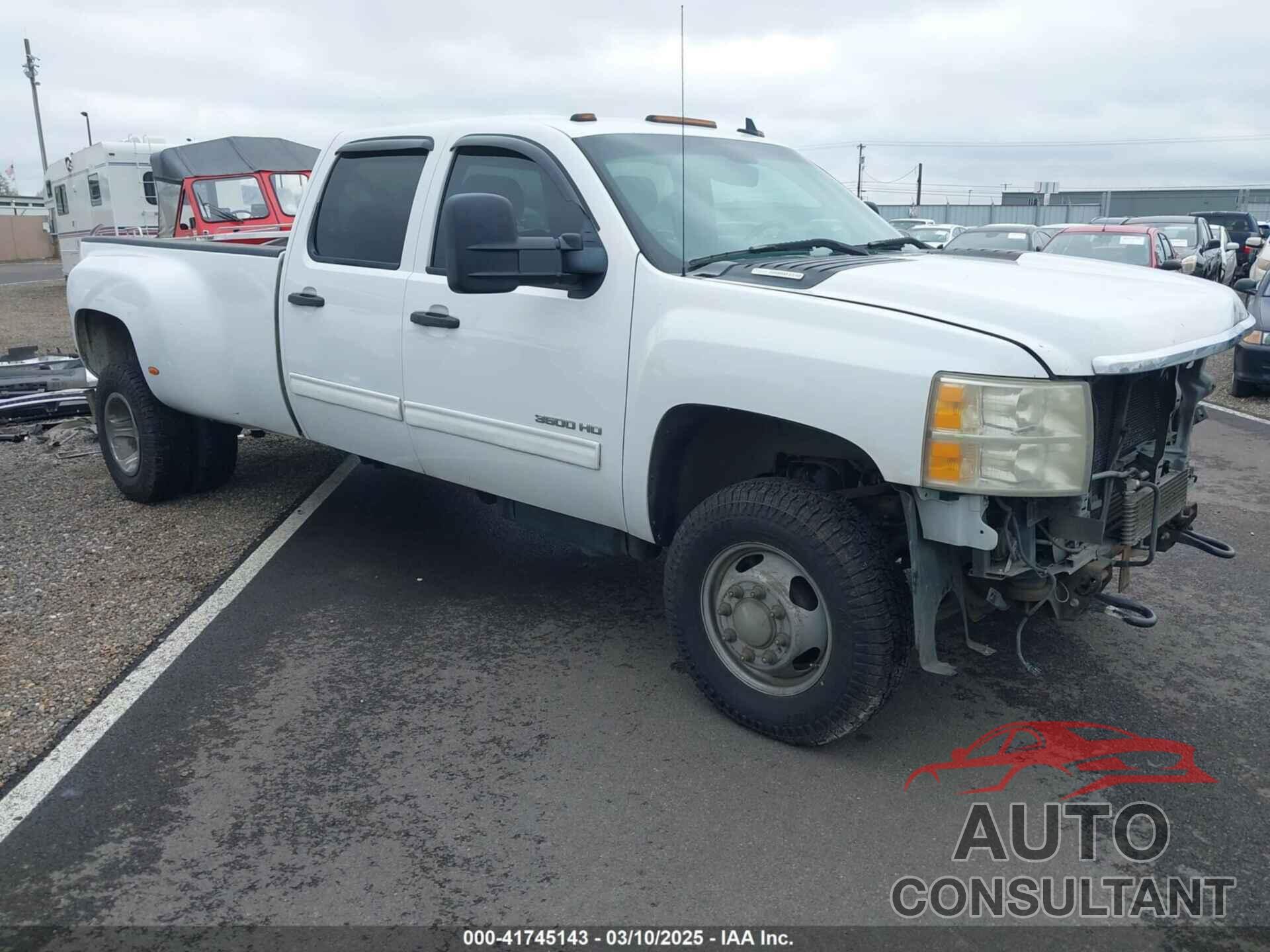 CHEVROLET SILVERADO 3500HD 2011 - 1GC4K0C84BF100499