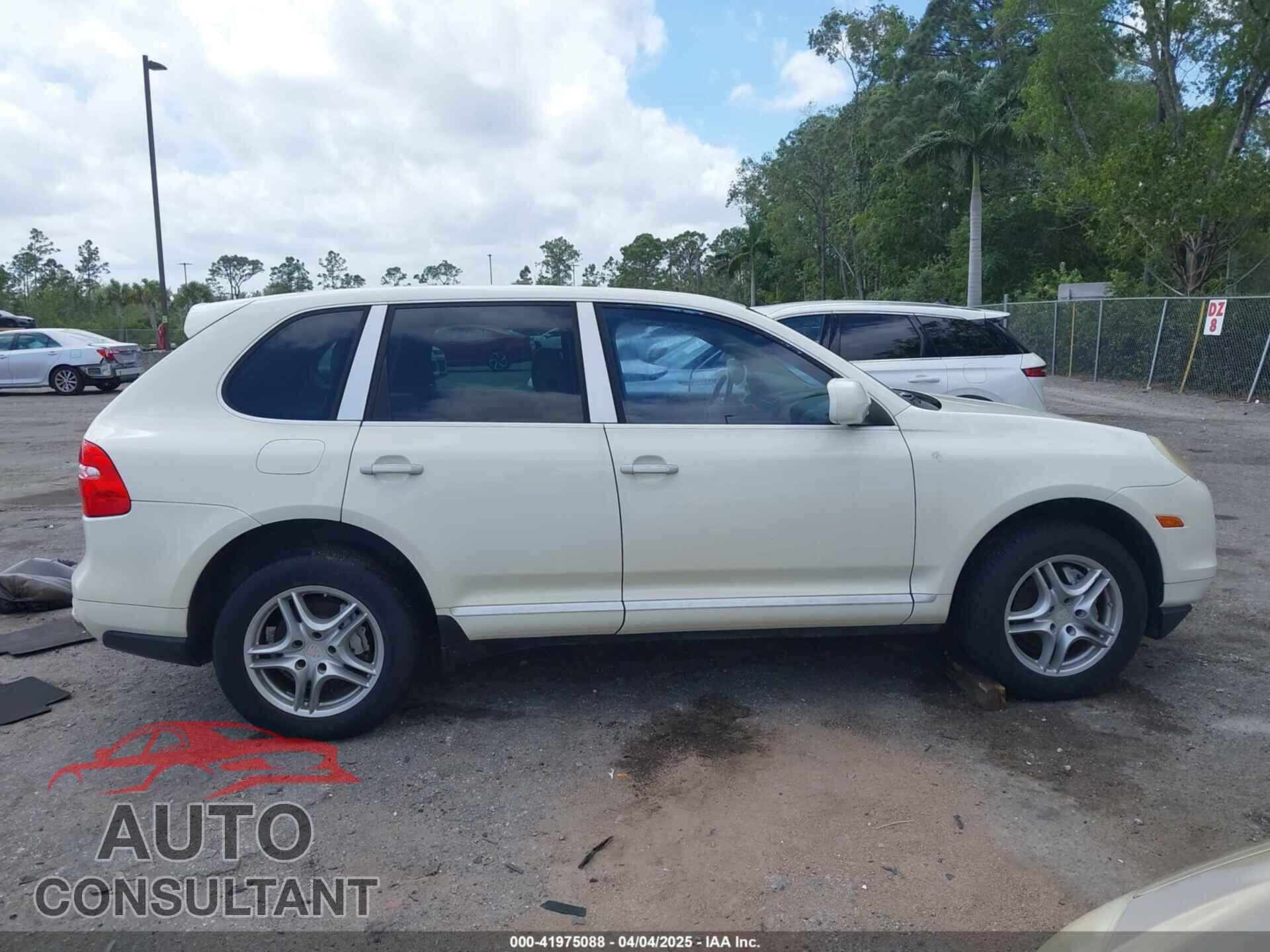 PORSCHE CAYENNE 2010 - WP1AA2AP6ALA07199