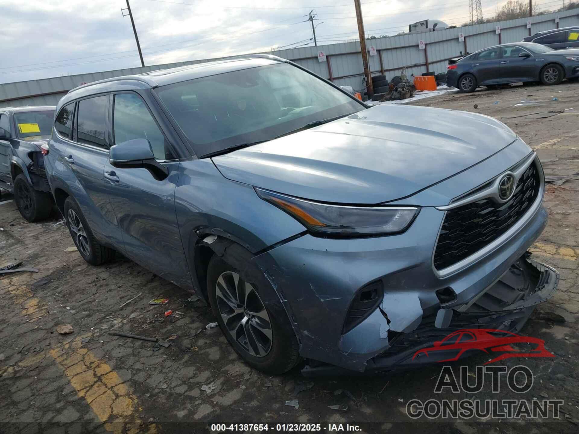 TOYOTA HIGHLANDER 2022 - 5TDGZRAH7NS110173