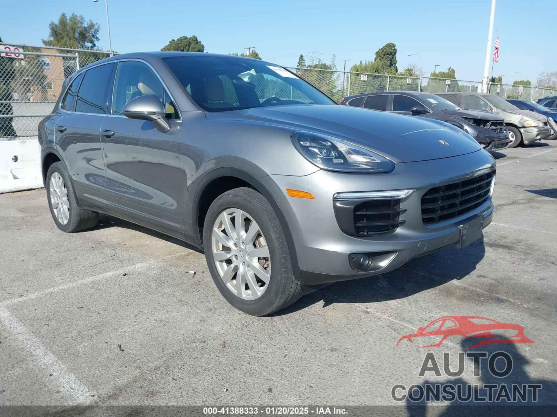 PORSCHE CAYENNE 2016 - WP1AA2A29GKA15395