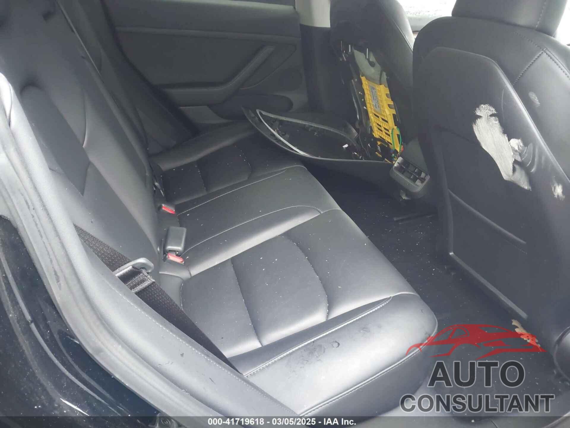TESLA MODEL 3 2023 - 5YJ3E1EA1PF512562