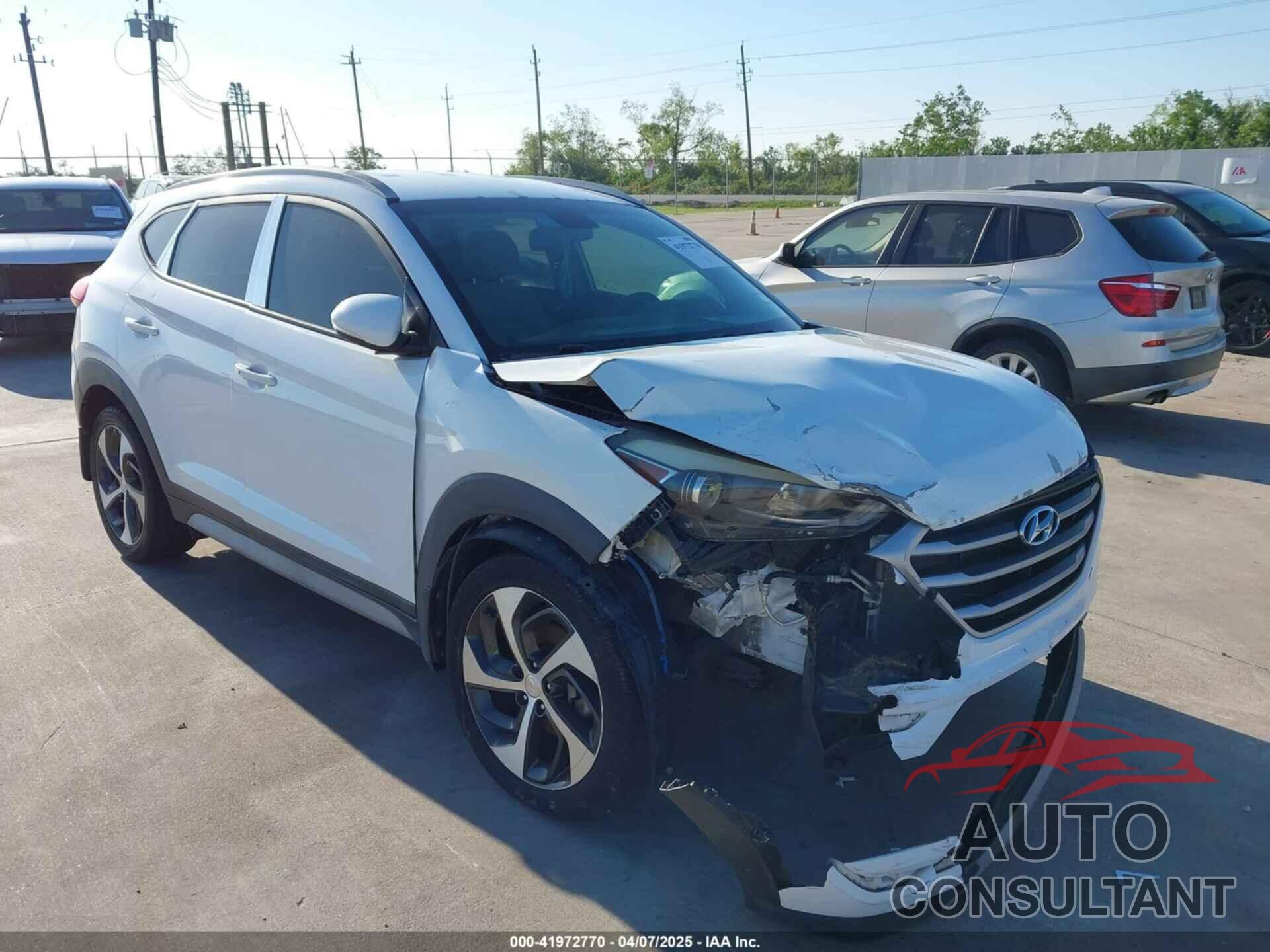 HYUNDAI TUCSON 2017 - KM8J33A23HU430831
