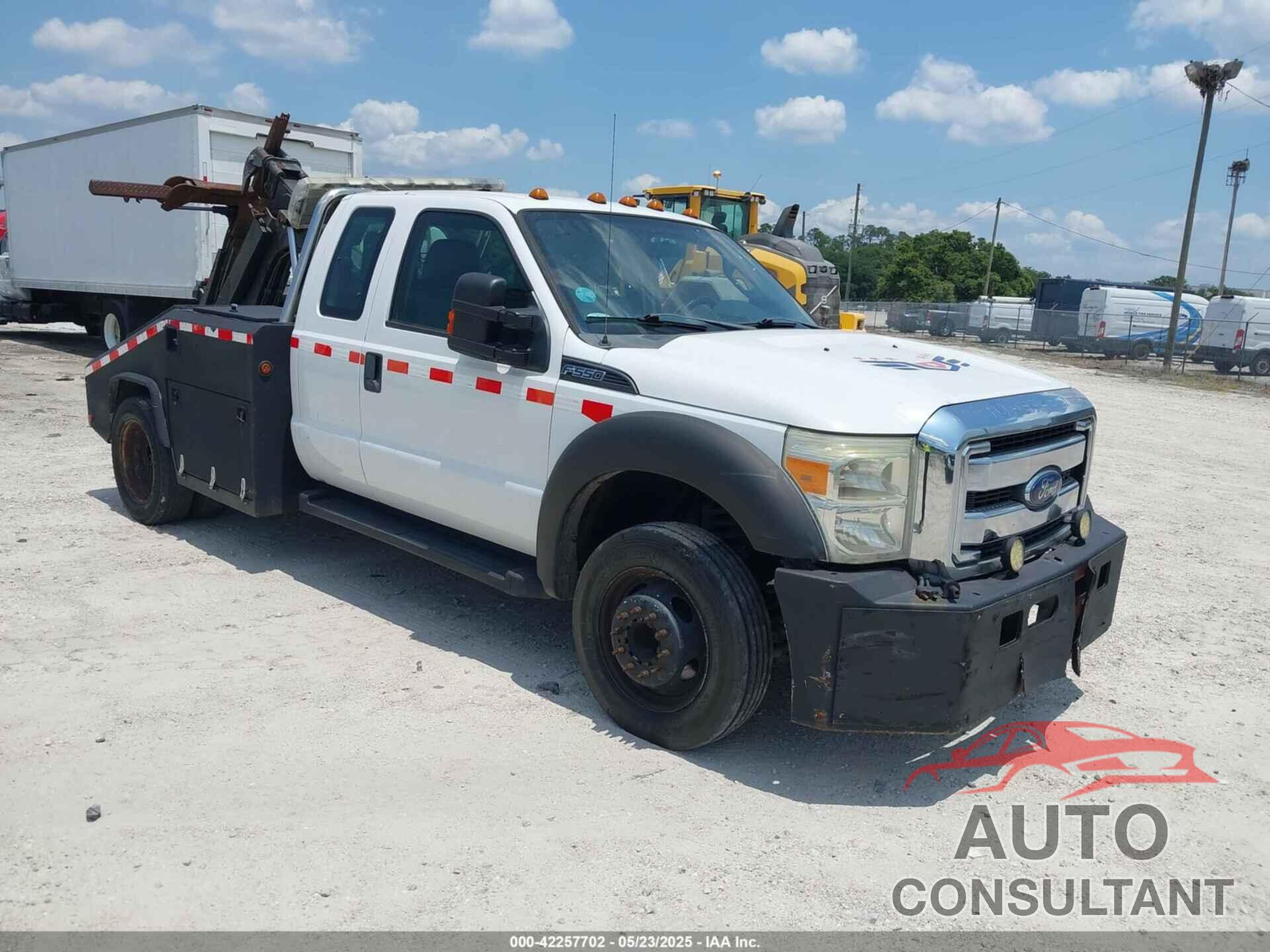 FORD F-550 CHASSIS 2013 - 1FD0X5GT6DEB15599