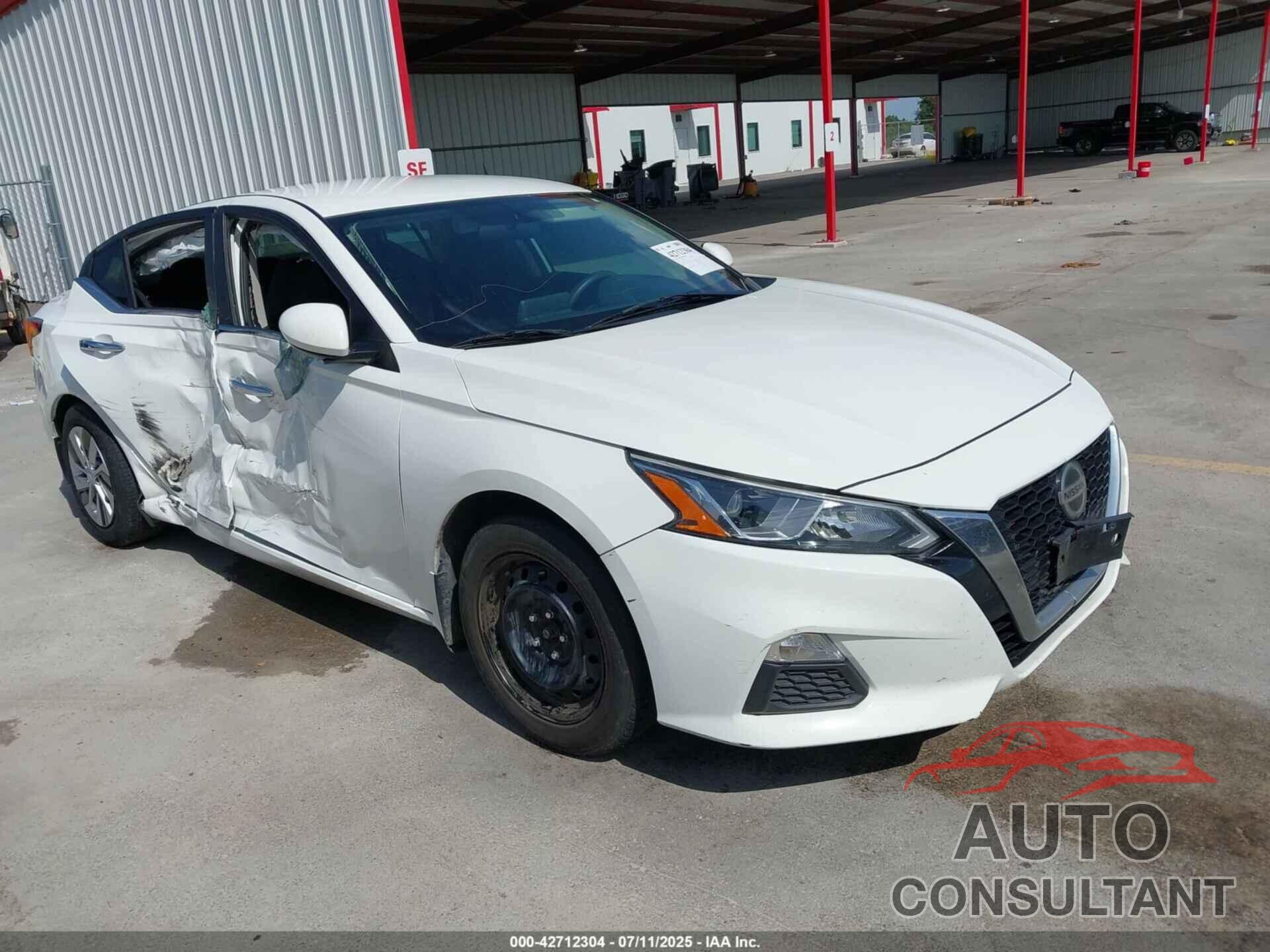 NISSAN ALTIMA 2019 - 1N4BL4BV5KN305117