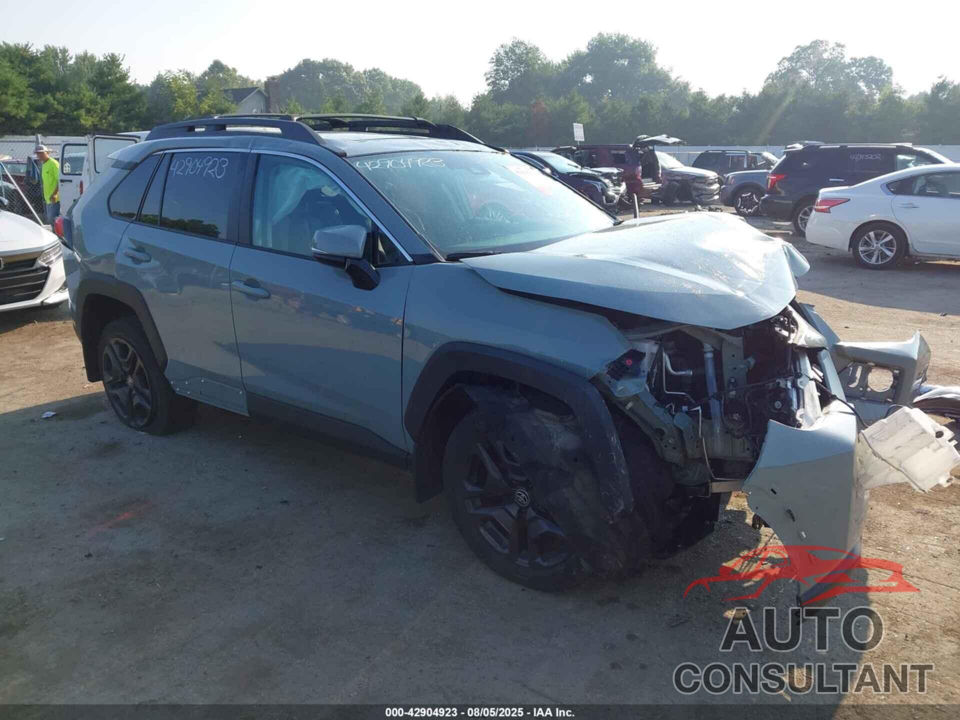 TOYOTA RAV4 2023 - 2T3J1RFV4PW387764