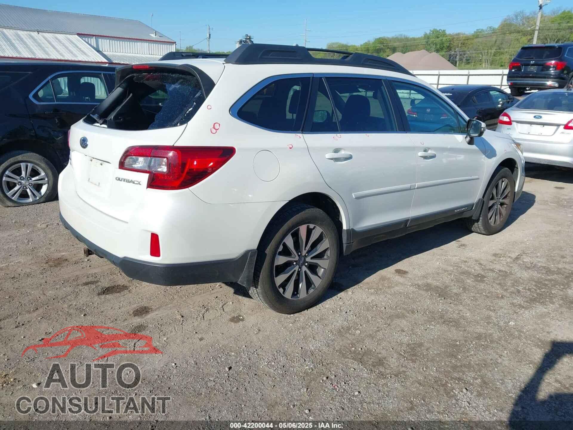 SUBARU OUTBACK 2015 - 4S4BSBLC2F3207531