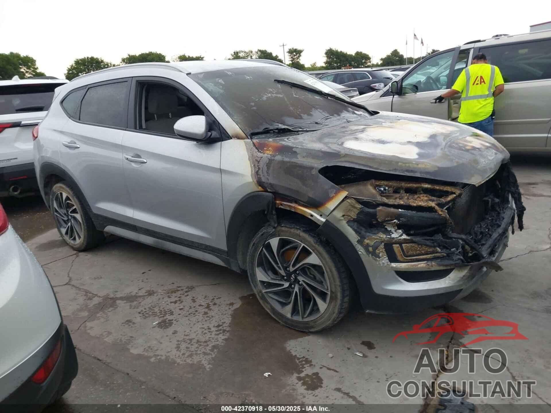 HYUNDAI TUCSON 2019 - KM8J33AL8KU938809