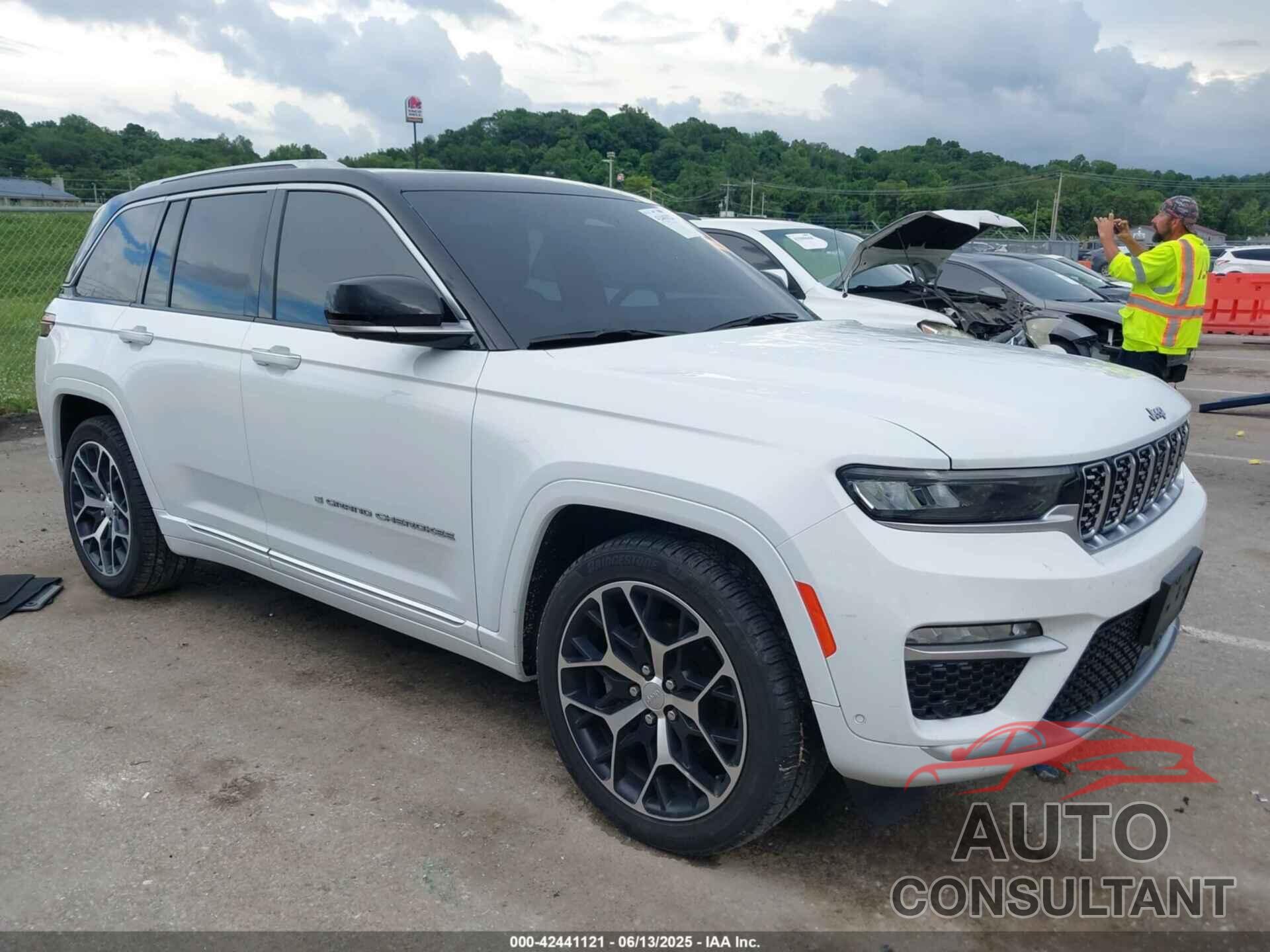JEEP GRAND CHEROKEE 2022 - 1C4RJHEG9N8597490
